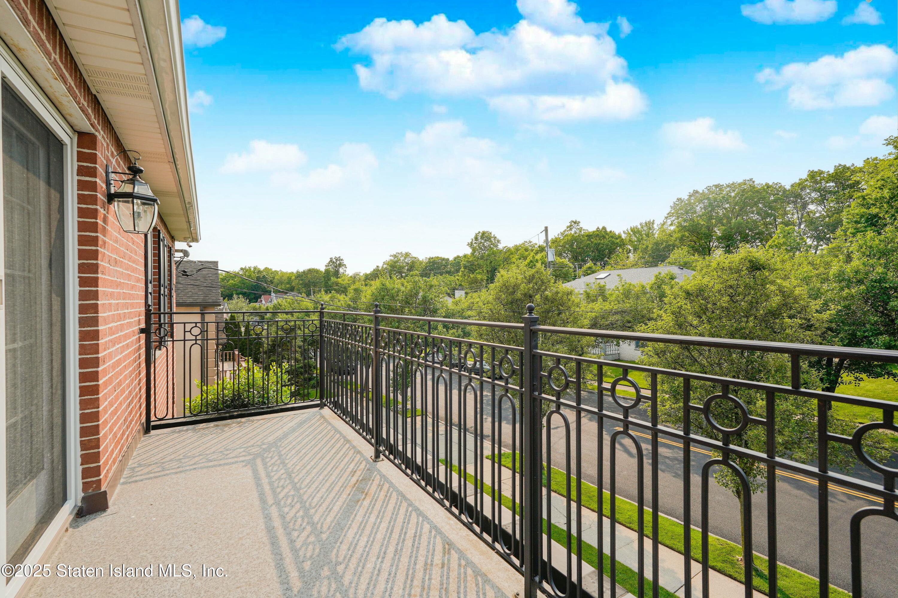 274 South Railroad Street Image 5