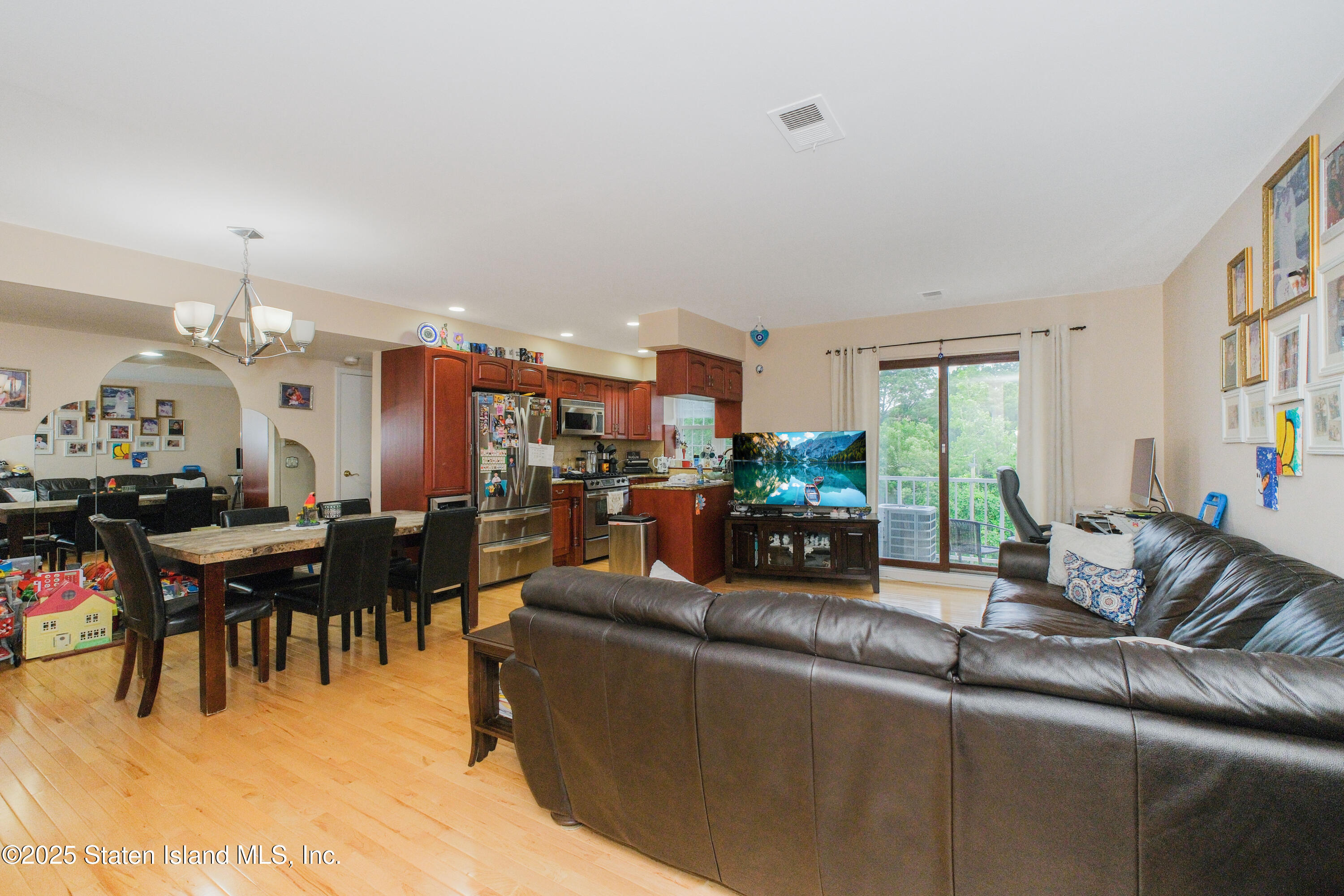 85 Elmwood Park Drive 22, Staten Island, NY, 10314 image 9