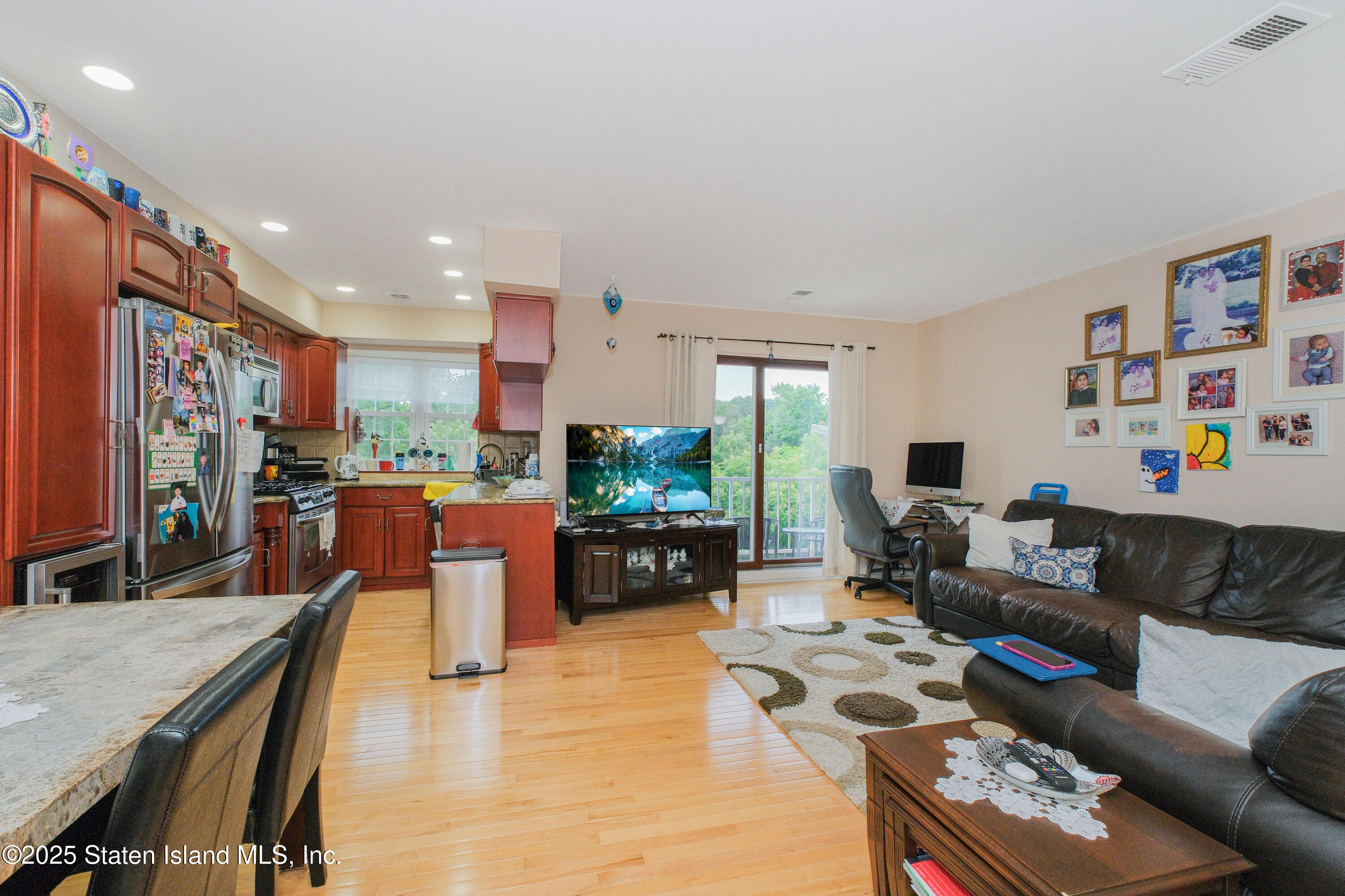 85 Elmwood Park Drive 22, Staten Island, NY, 10314 image 10