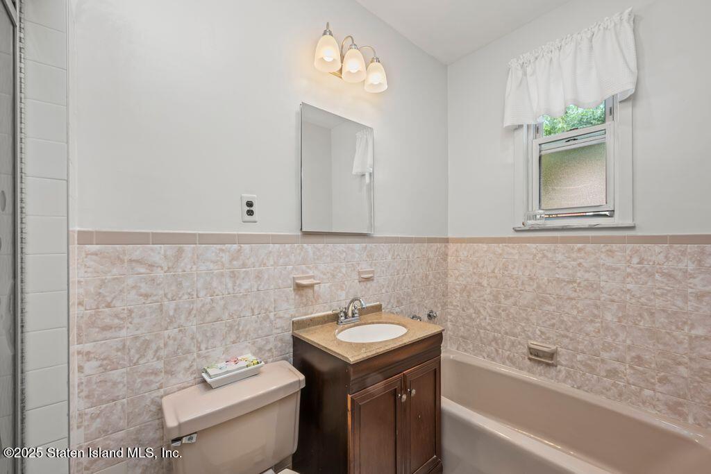 3324 Avenue, Brooklyn, NY, 11234 image 9
