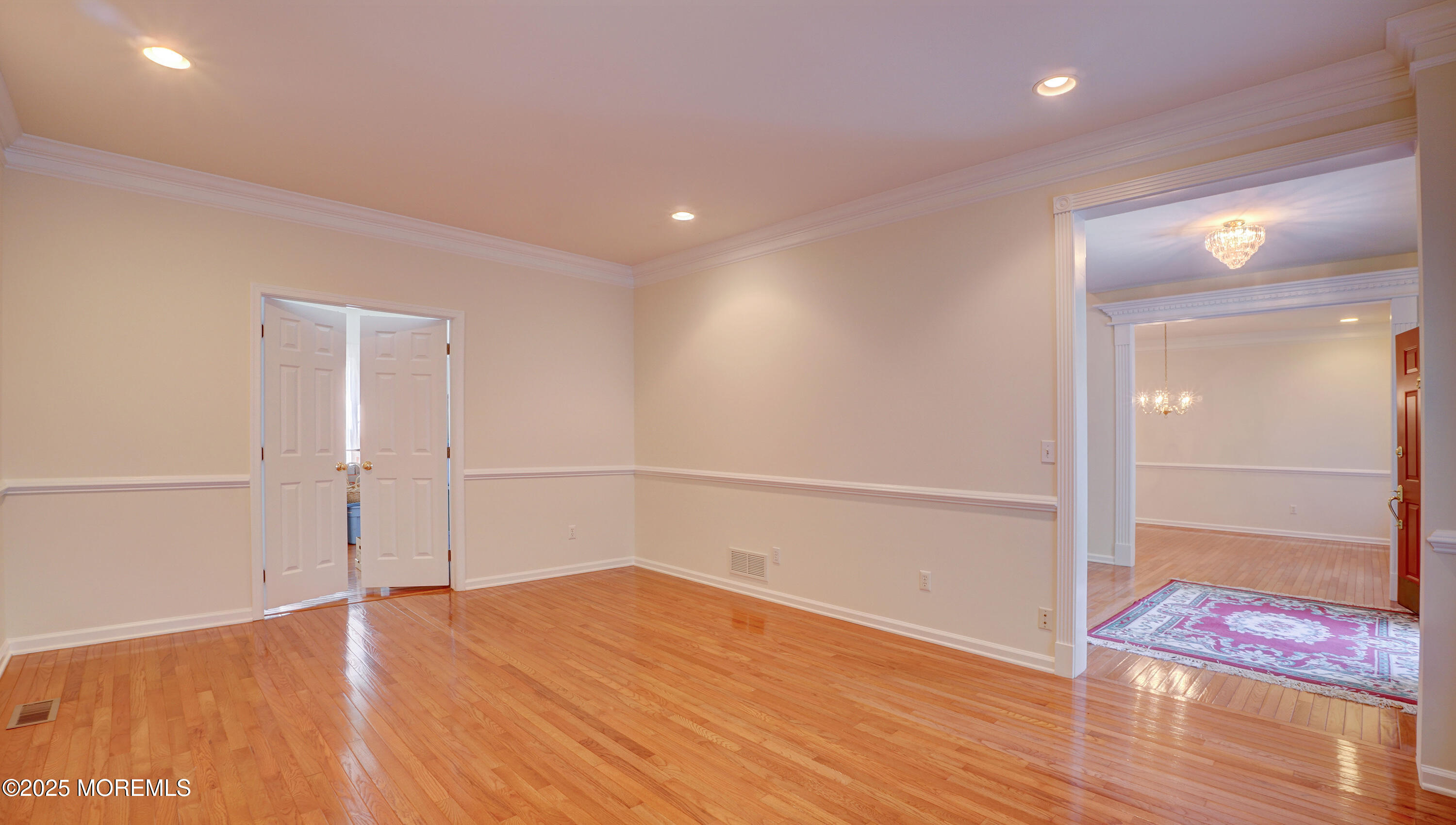 88 Vanderveer Drive Image 4