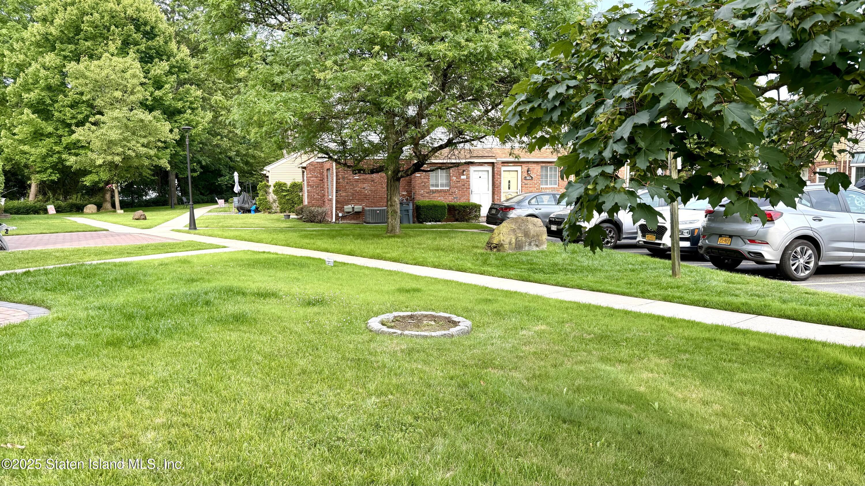 31 Franklin Ln Lane A, Staten Island, NY, 10306 image 13