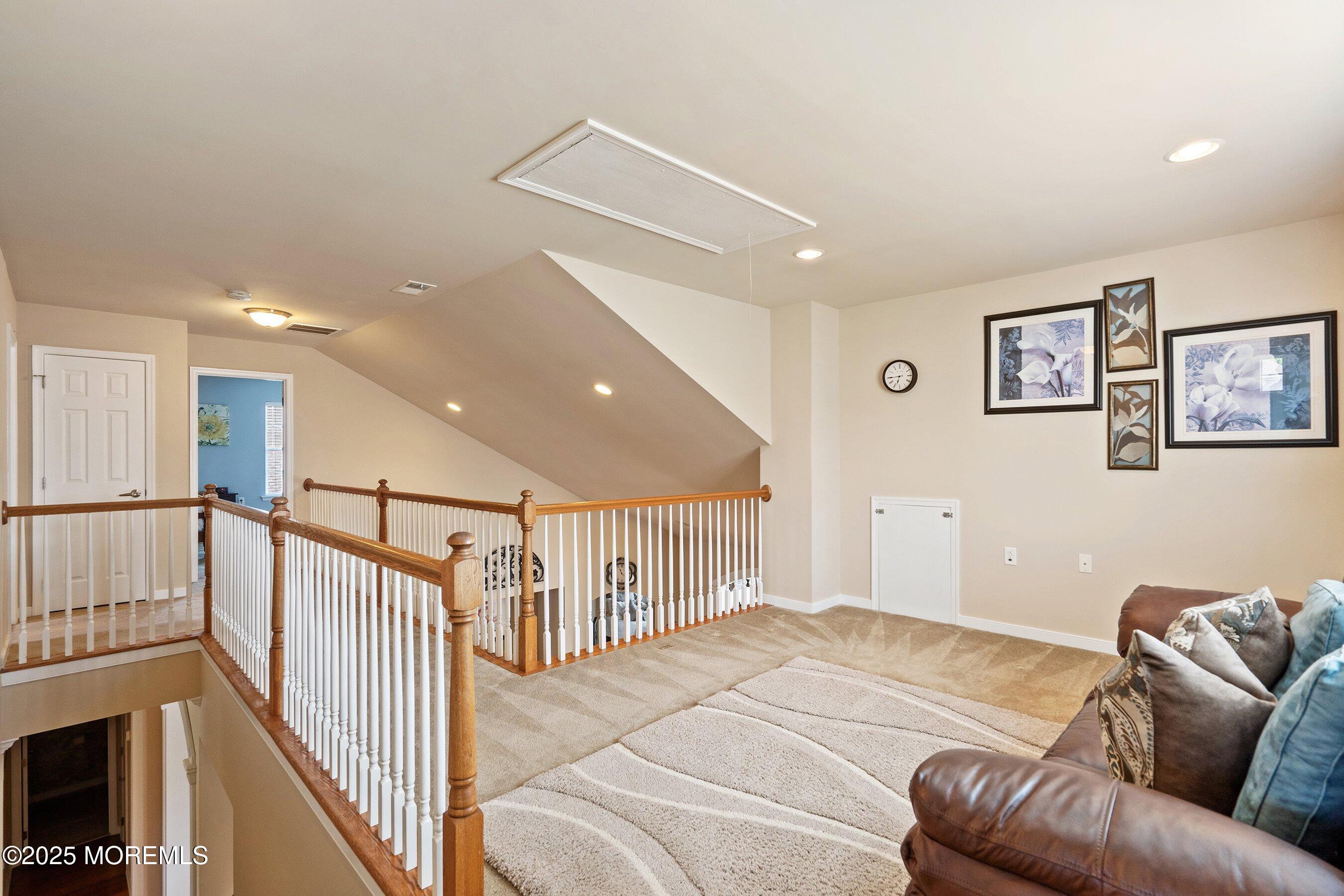 19 E Francesa Court, Farmingdale, NJ, 07727 image 31