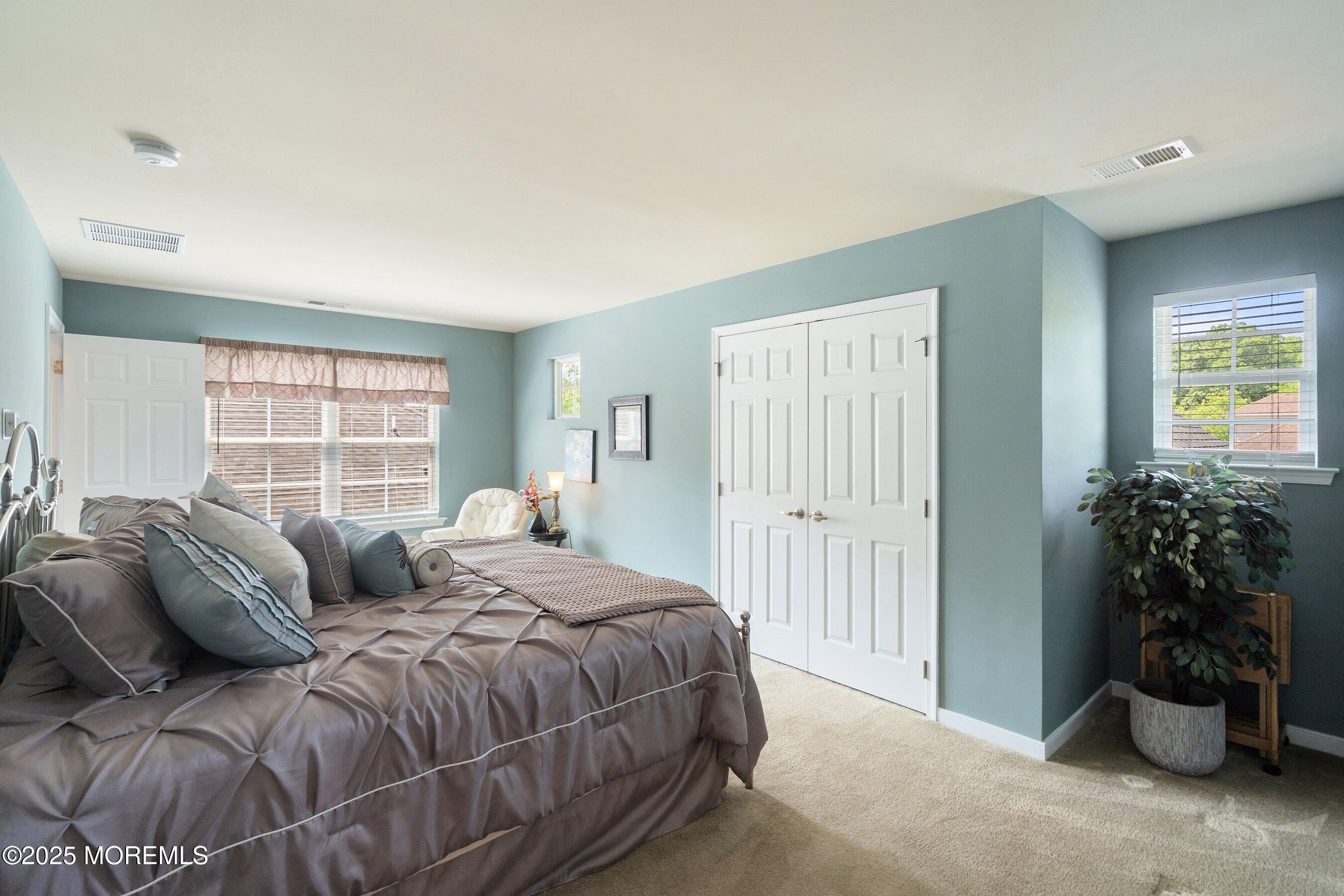 19 E Francesa Court, Farmingdale, NJ, 07727 image 33