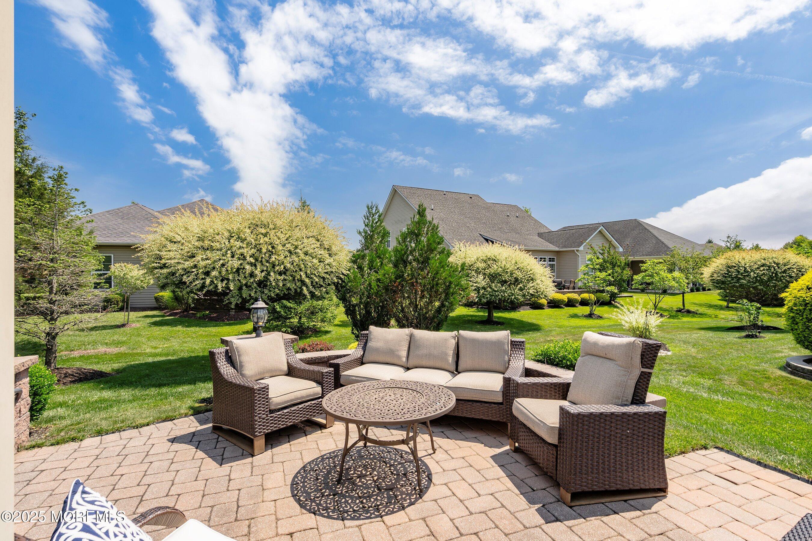 19 E Francesa Court, Farmingdale, NJ, 07727 image 11