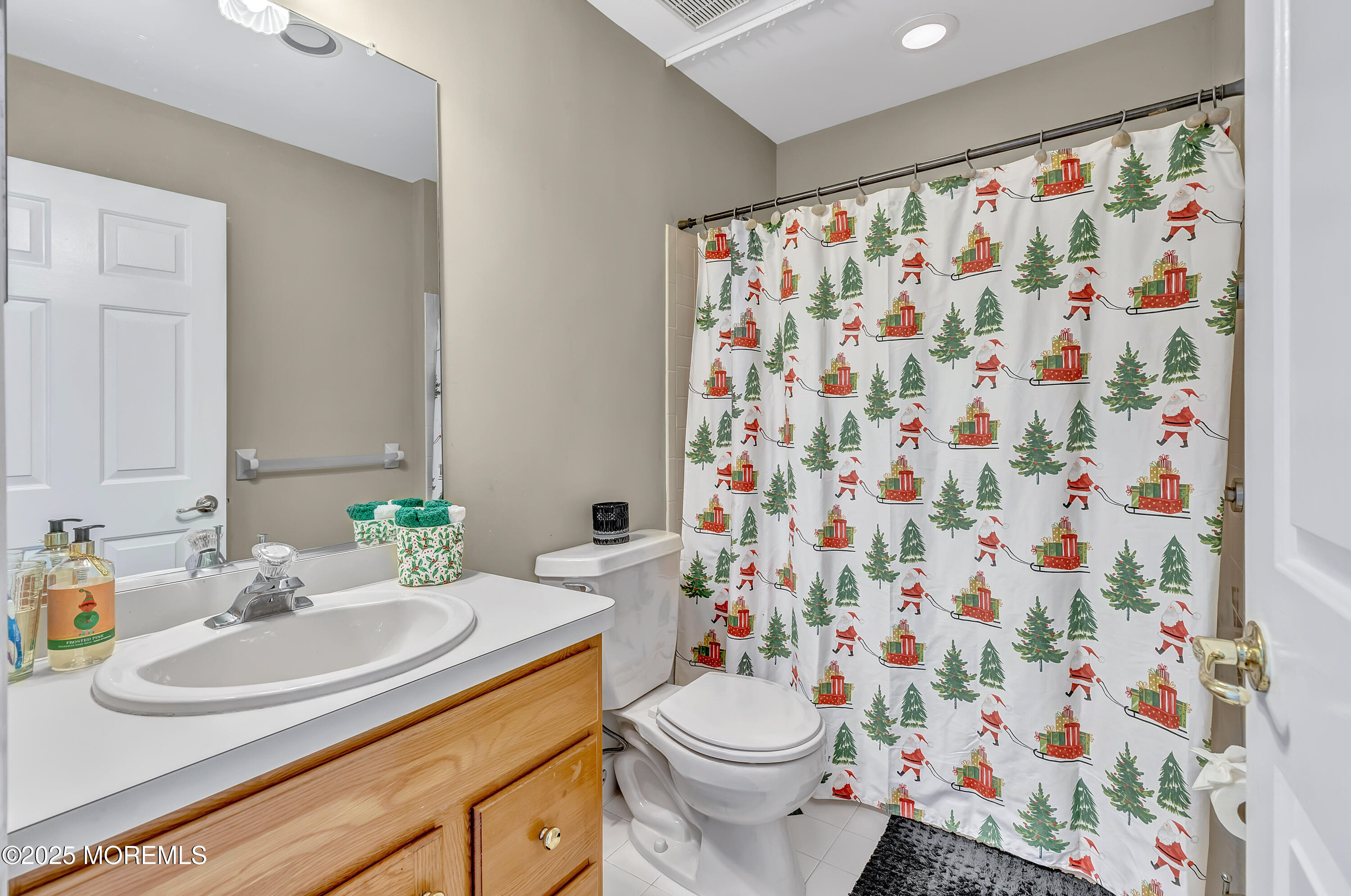 8 Armistead Ky, Colts Neck, NJ, 07722 image 29