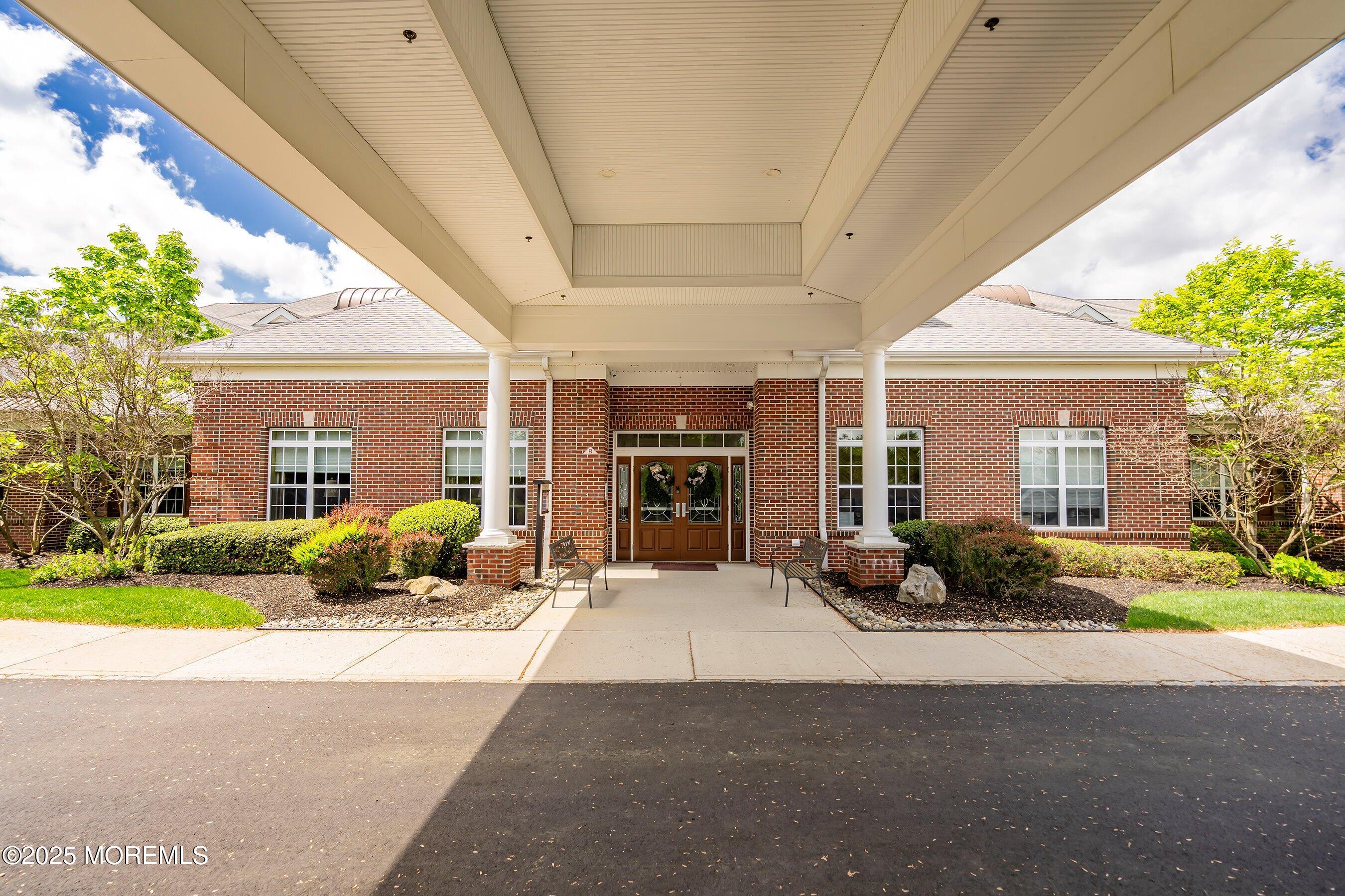 19 E Francesa Court, Farmingdale, NJ, 07727 image 53