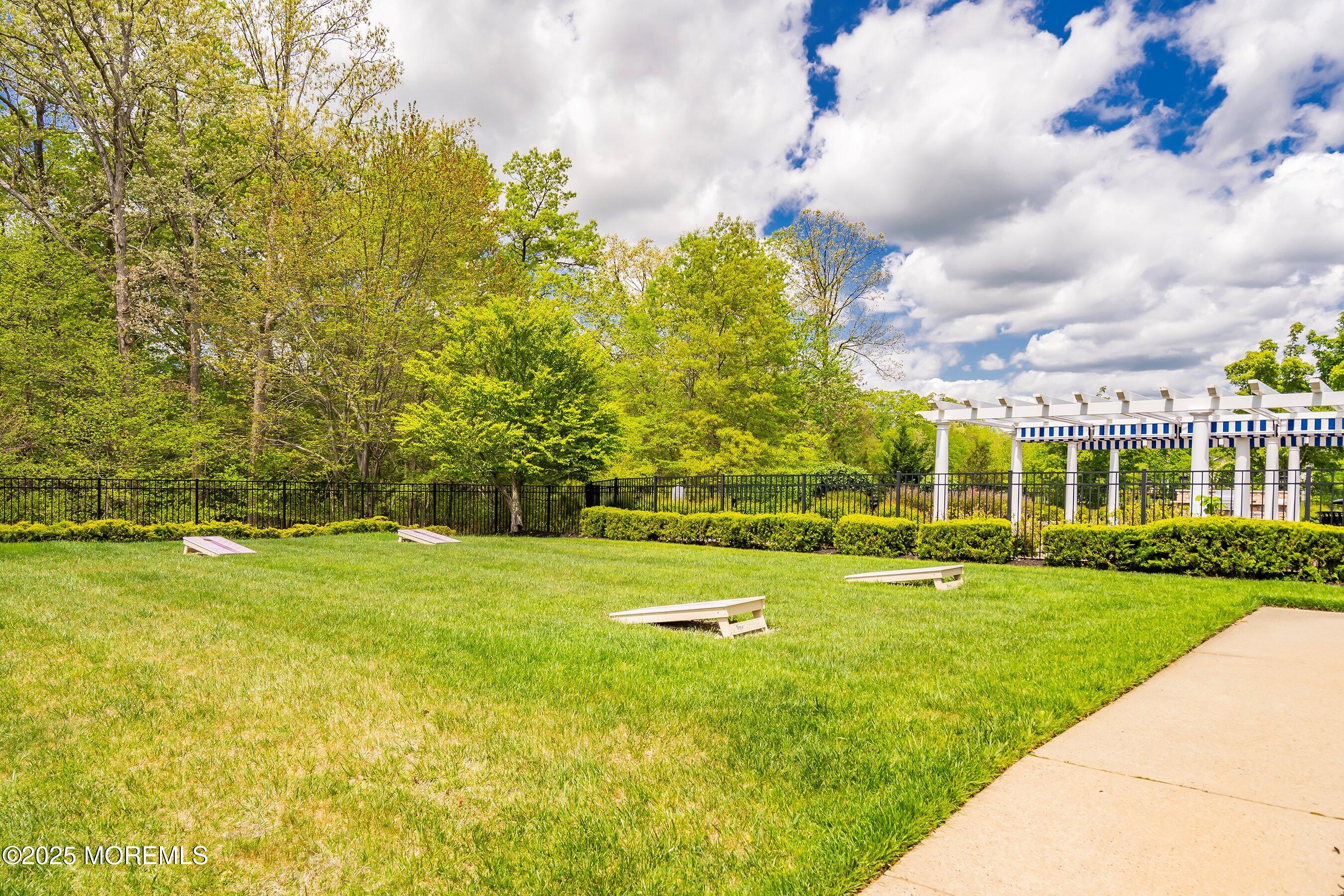 19 E Francesa Court, Farmingdale, NJ, 07727 image 71