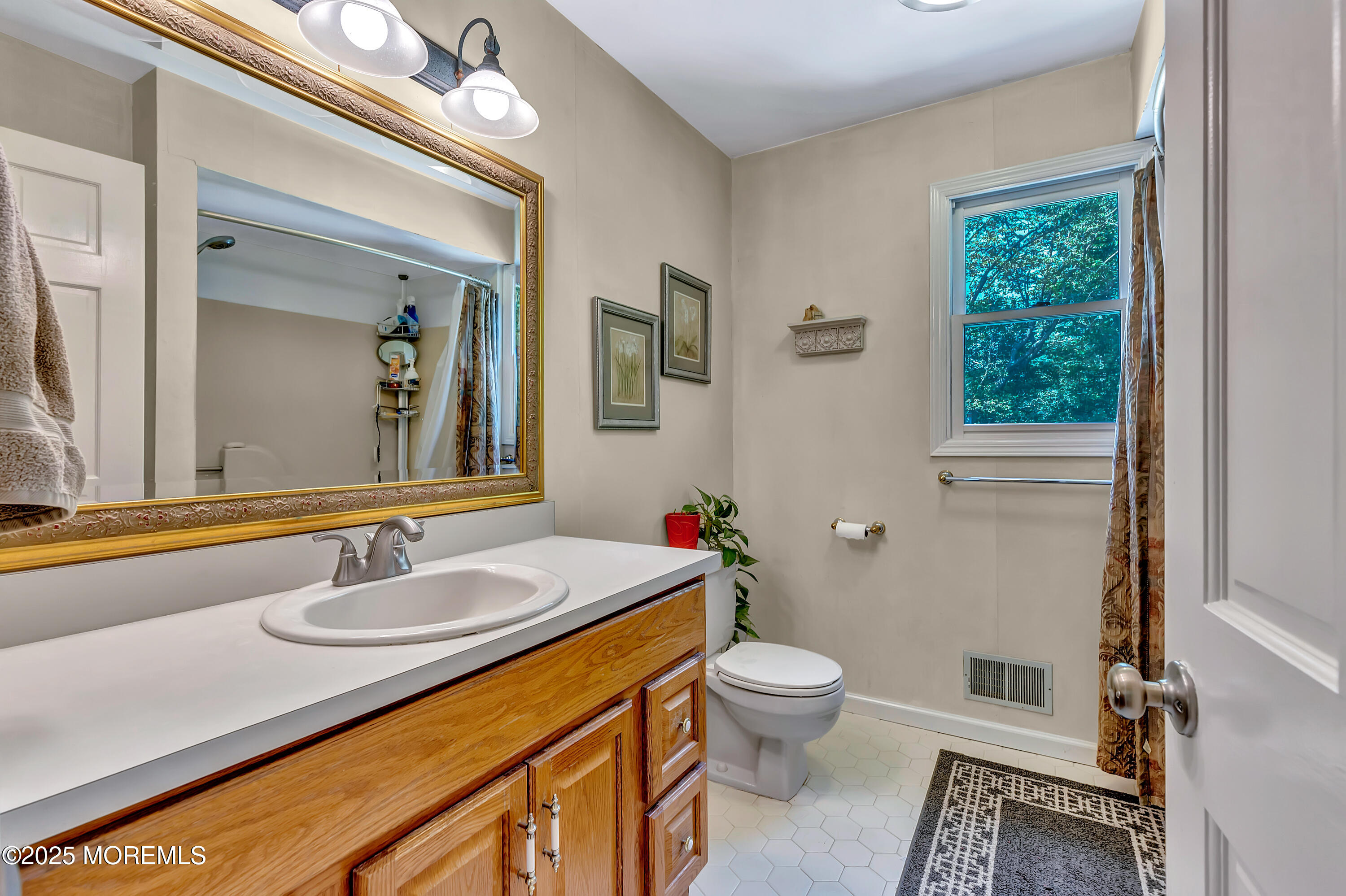 339 Ueland Road, Red Bank, NJ, 07701 image 36