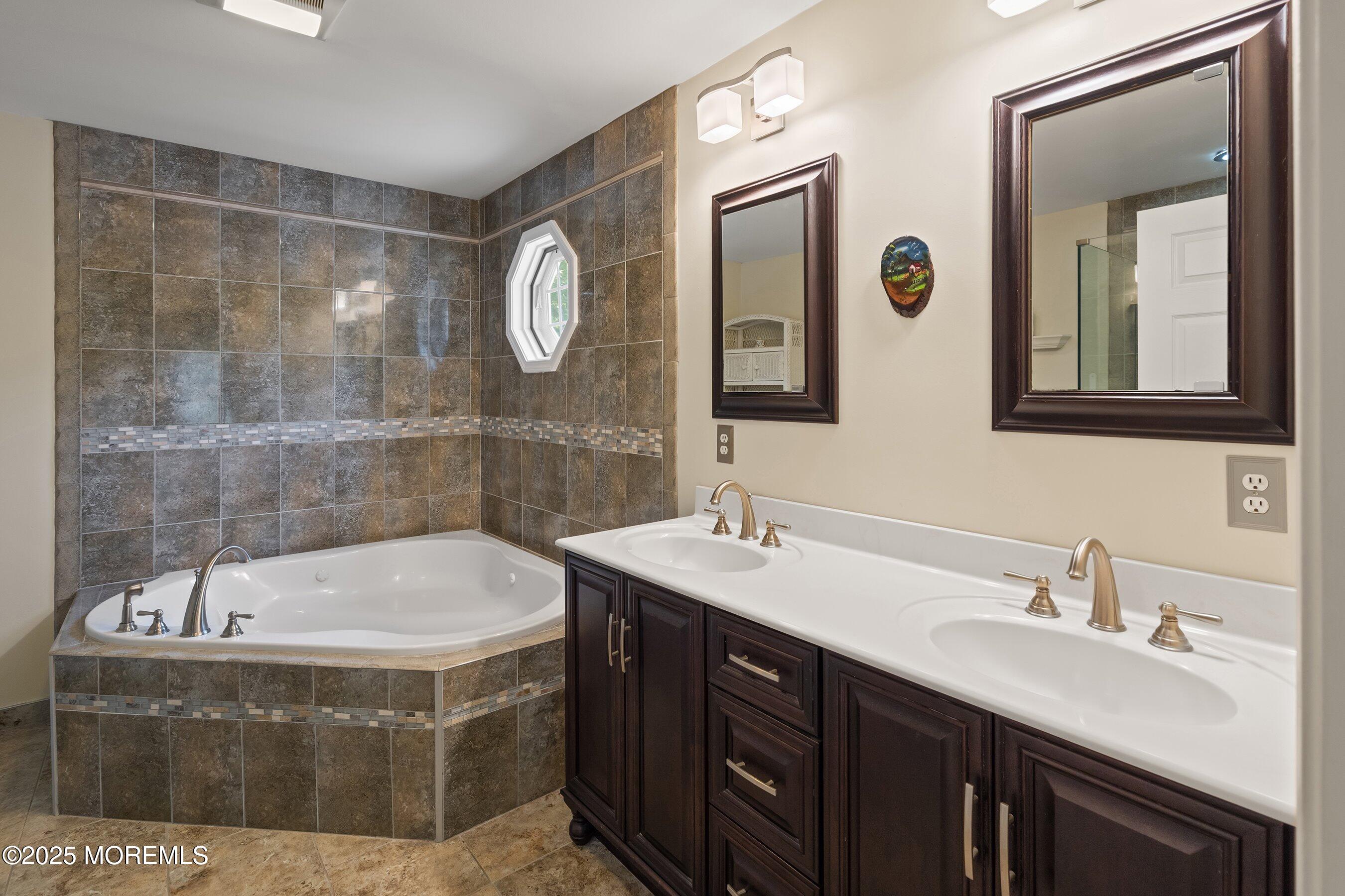301 Cranberry Road, Farmingdale, NJ, 07727 image 23