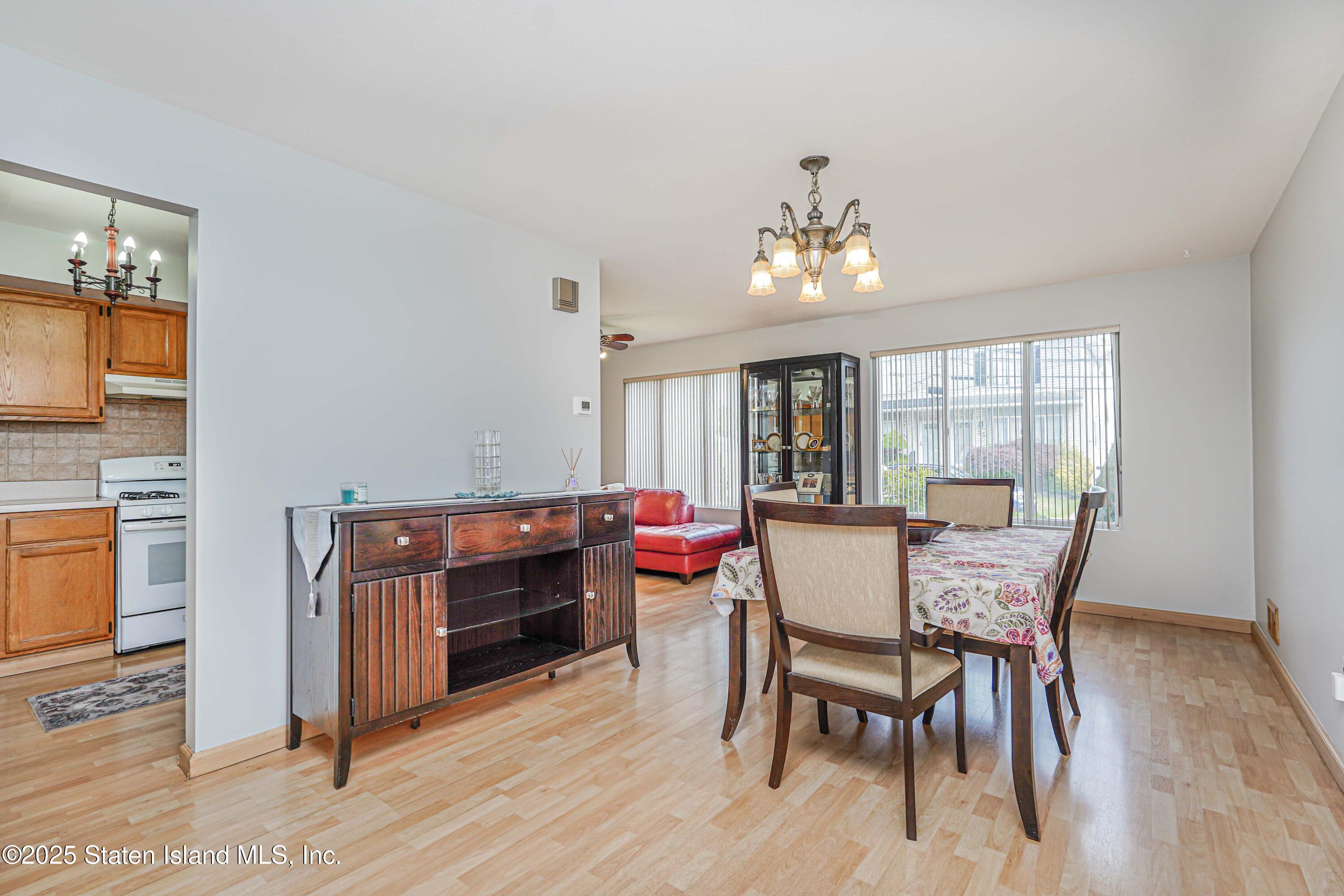 32 Ovas Court, Staten Island, NY, 10312 image 9