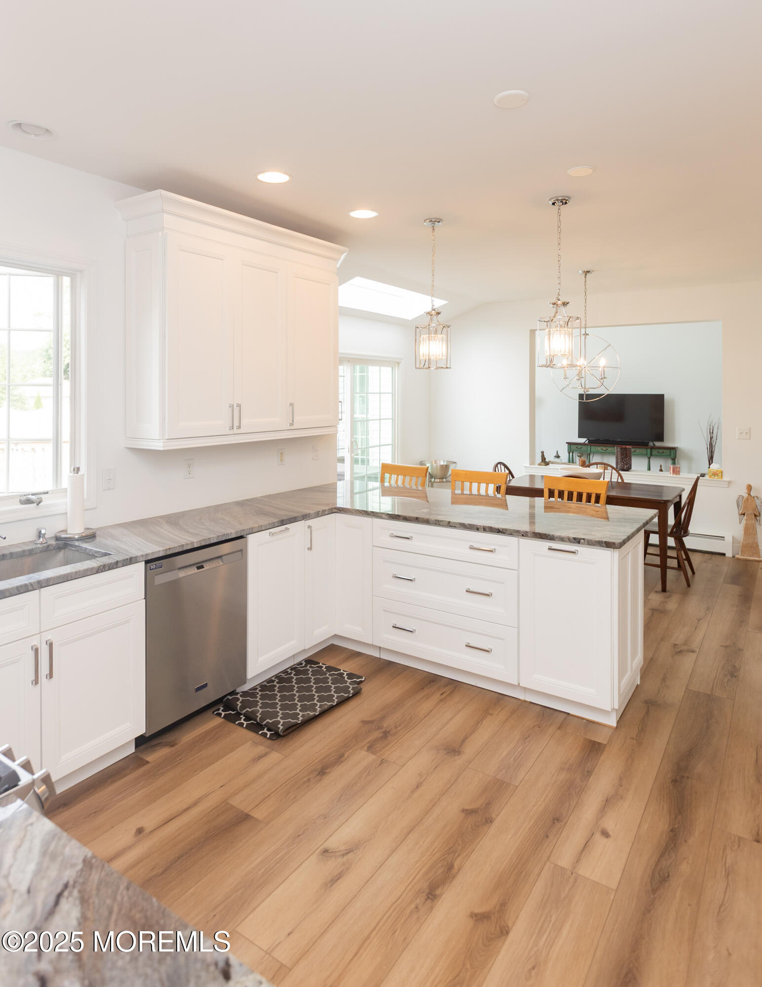 10 English Path, Freehold, NJ, 07728 image 25