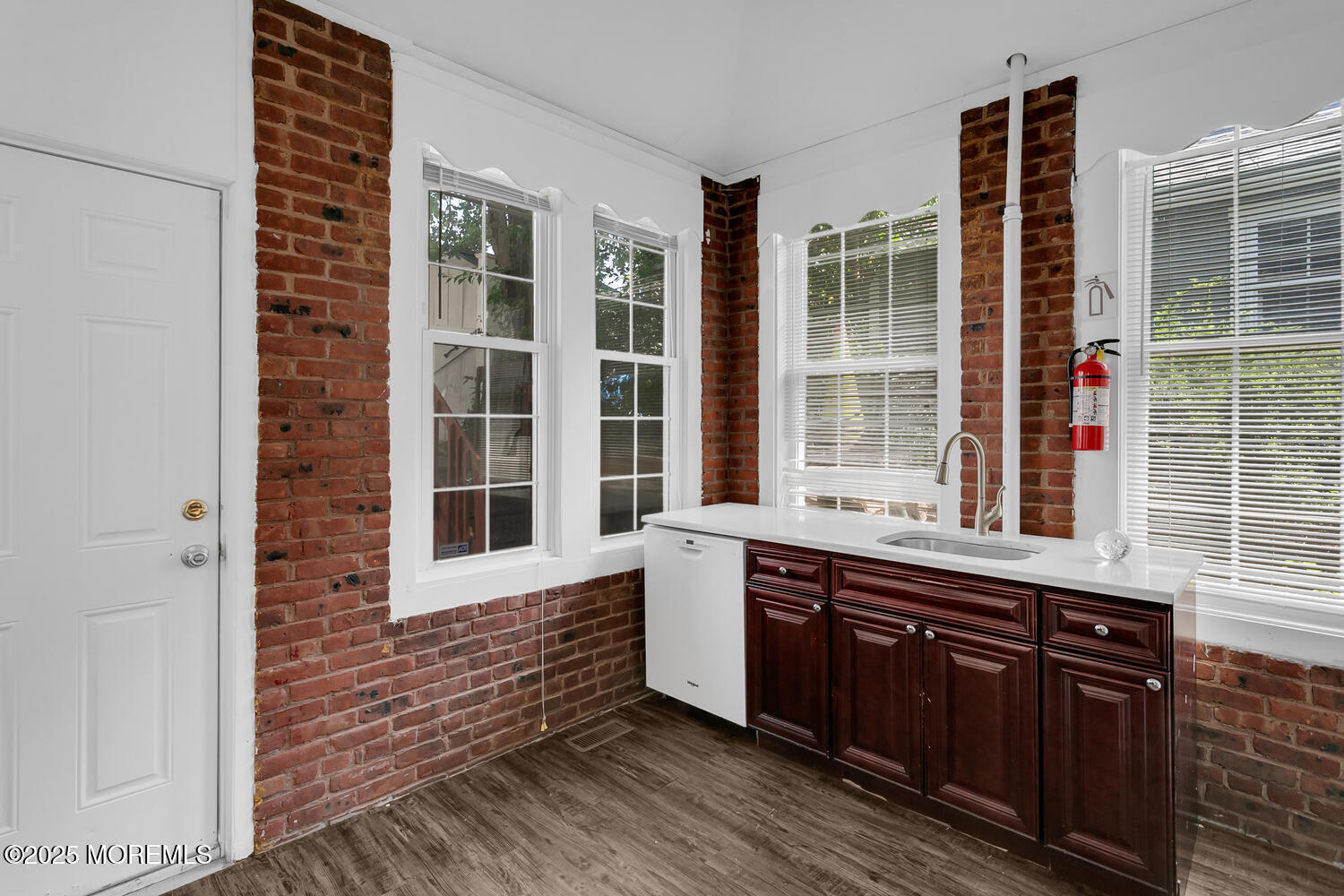 55 E Front Street, Keyport, NJ, 07735 image 13