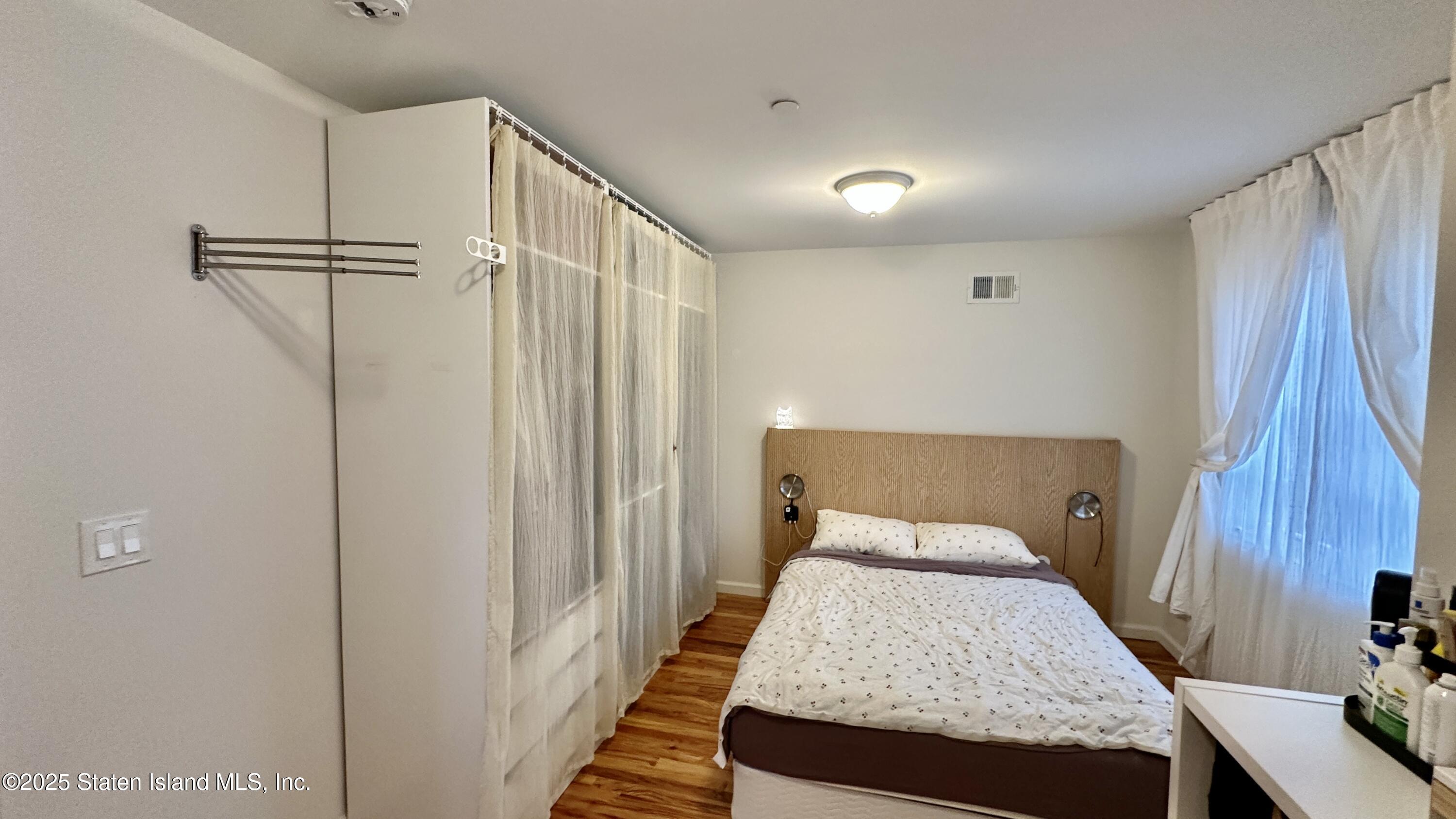 32 Scribner Avenue, Staten Island, NY, 10301 image 24