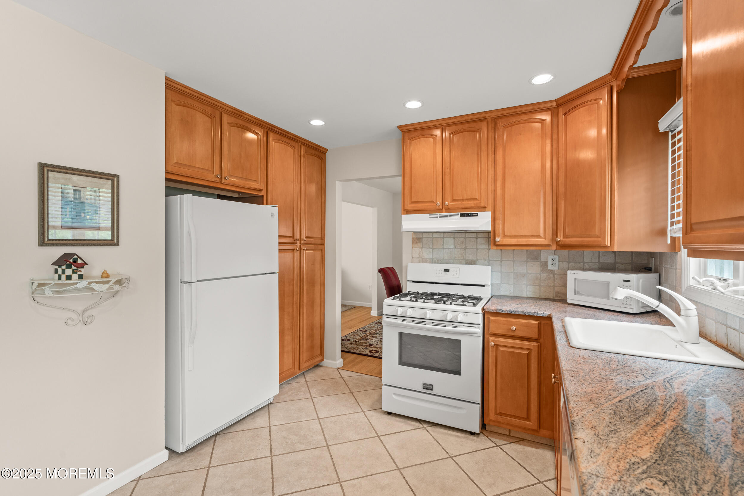 24 Sugar Maple Drive, Red Bank, NJ, 07701 image 18