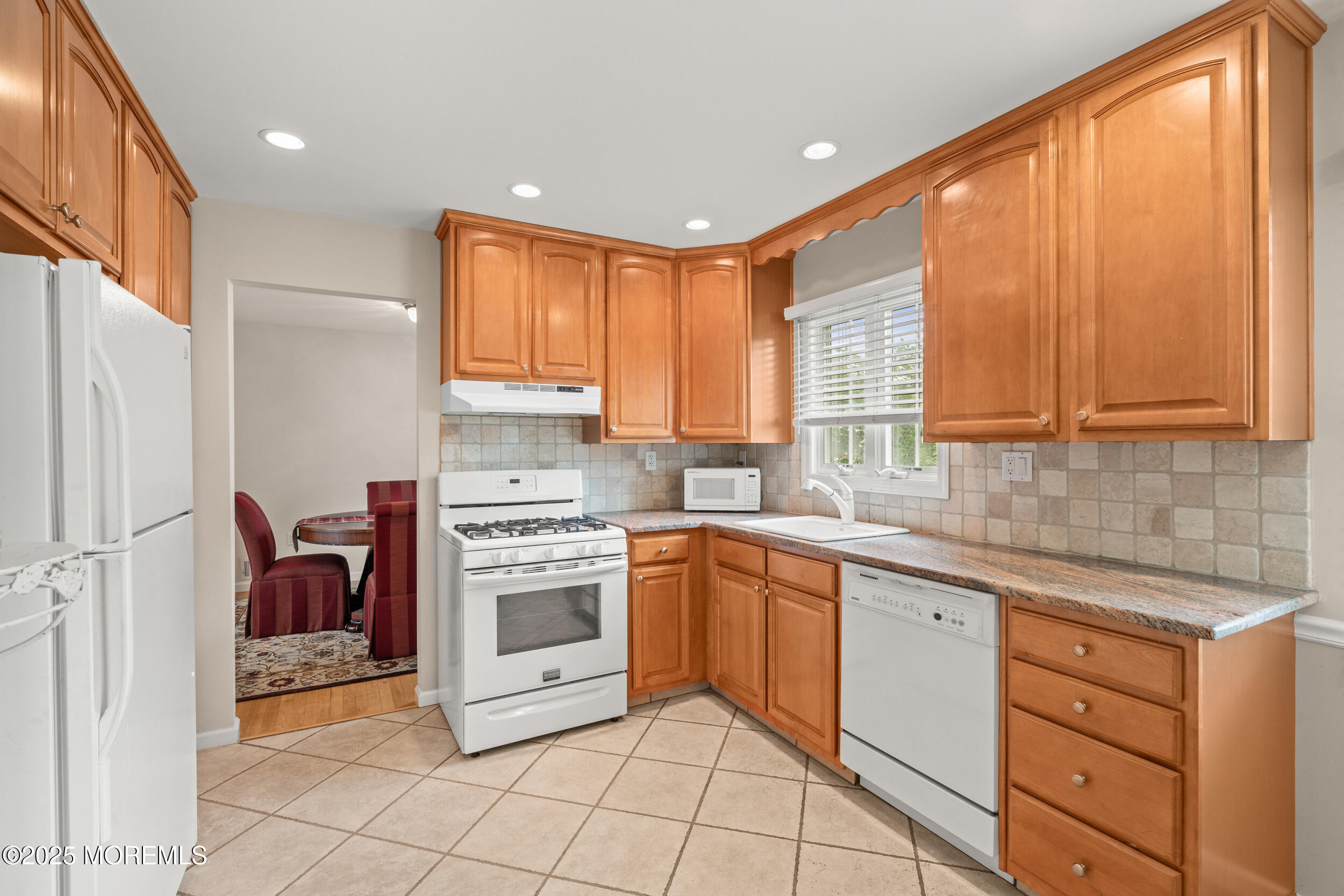 24 Sugar Maple Drive, Red Bank, NJ, 07701 image 19