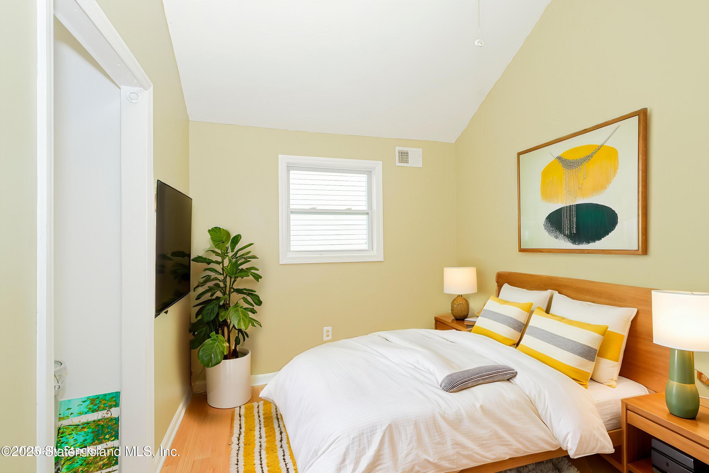 118 Baden Place, Staten Island, NY, 10306 image 9