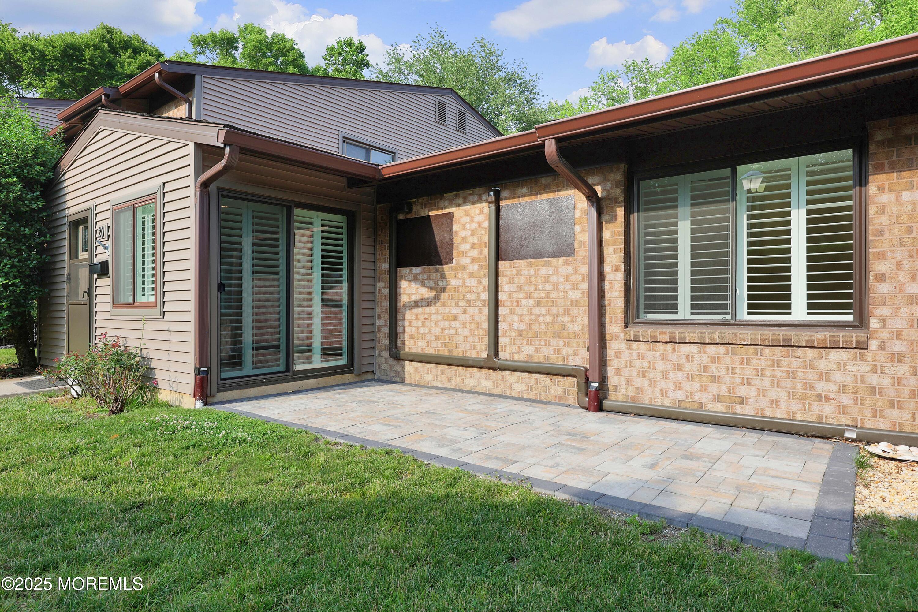 20 Lexington Court, Red Bank, NJ, 07701 image 8