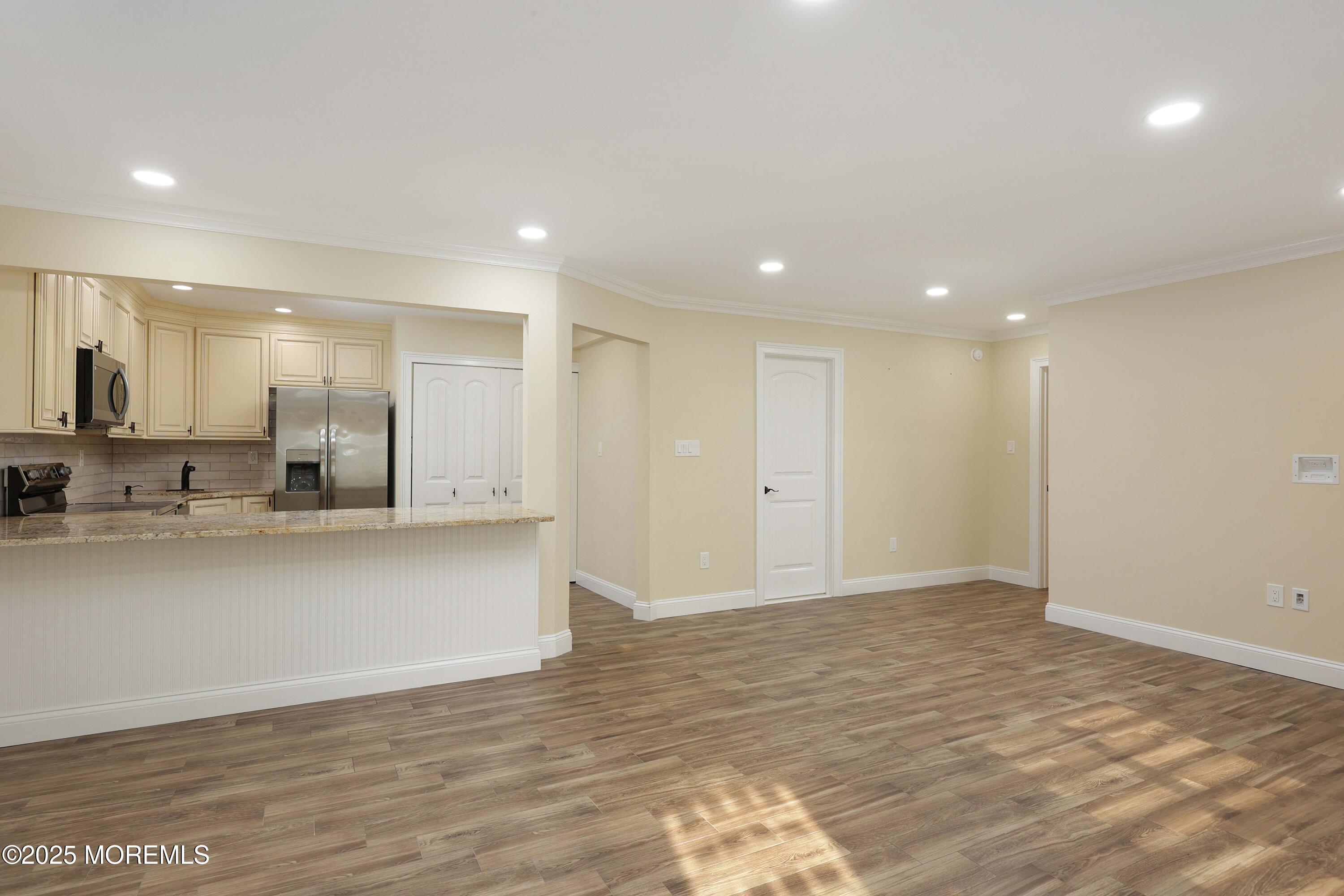 20 Lexington Court, Red Bank, NJ, 07701 image 11