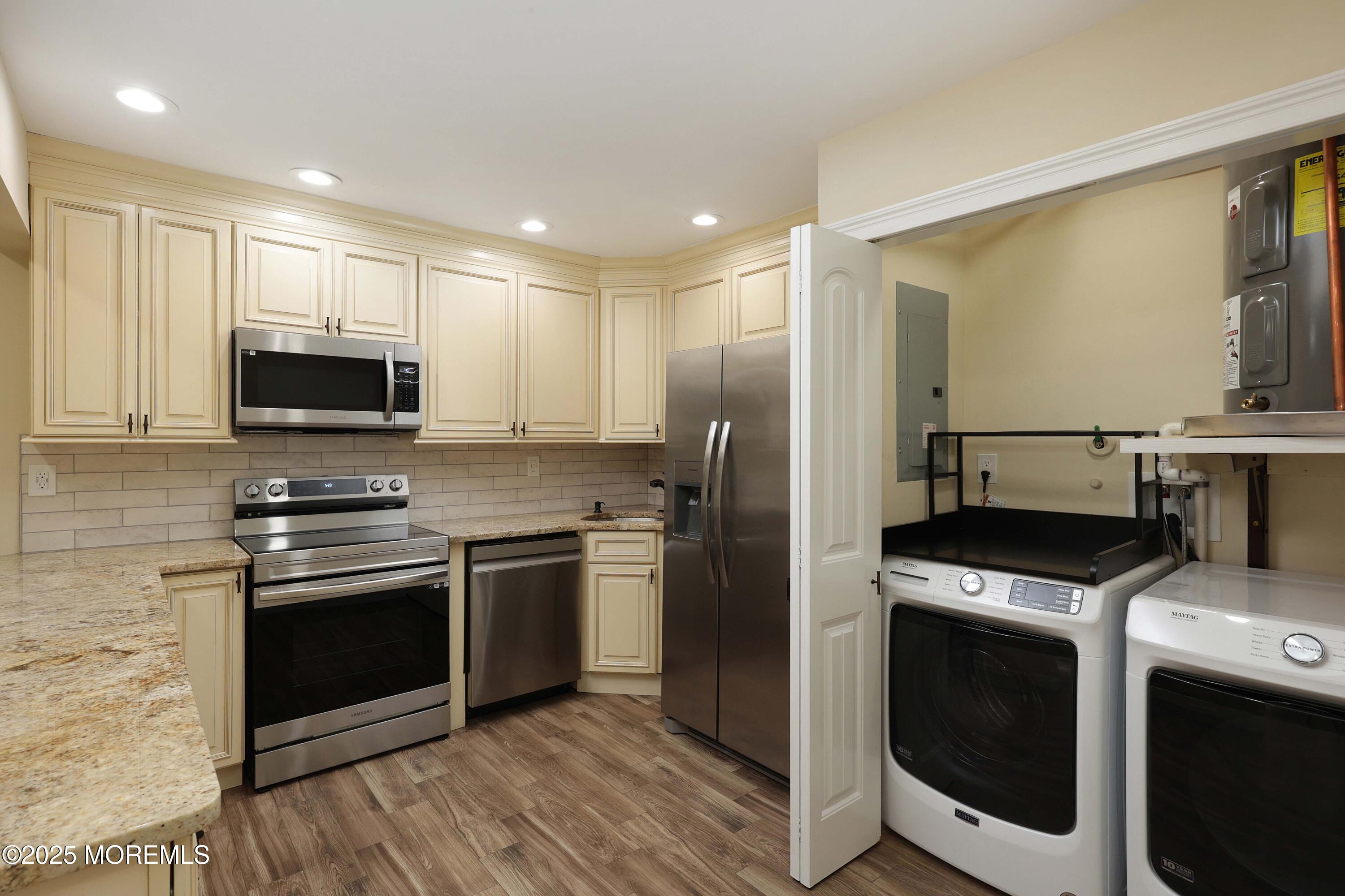 20 Lexington Court, Red Bank, NJ, 07701 image 16