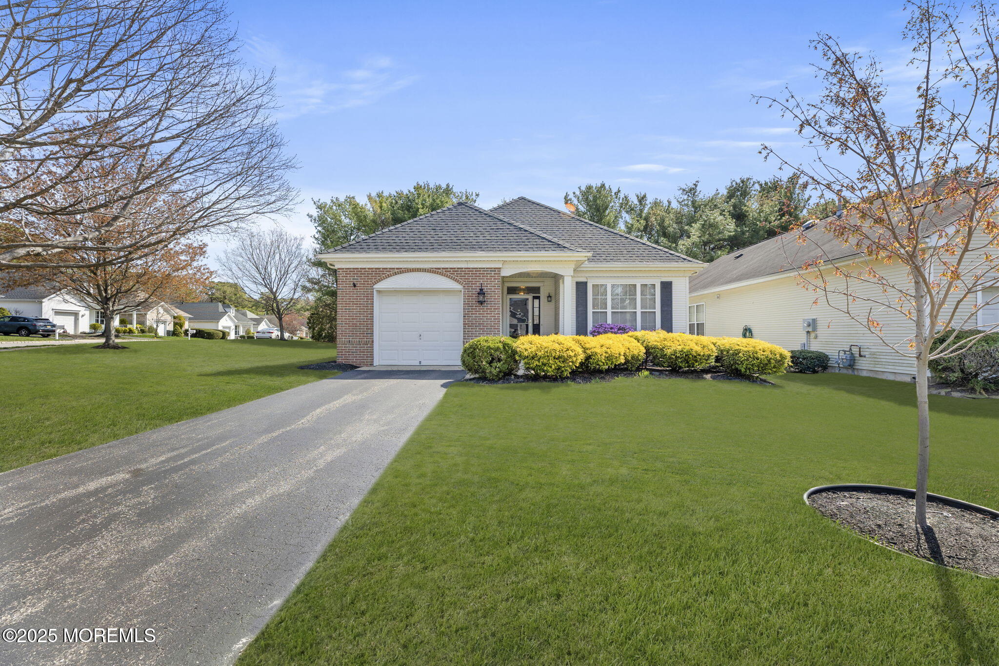 17 Evergreen Springs Drive Image 3