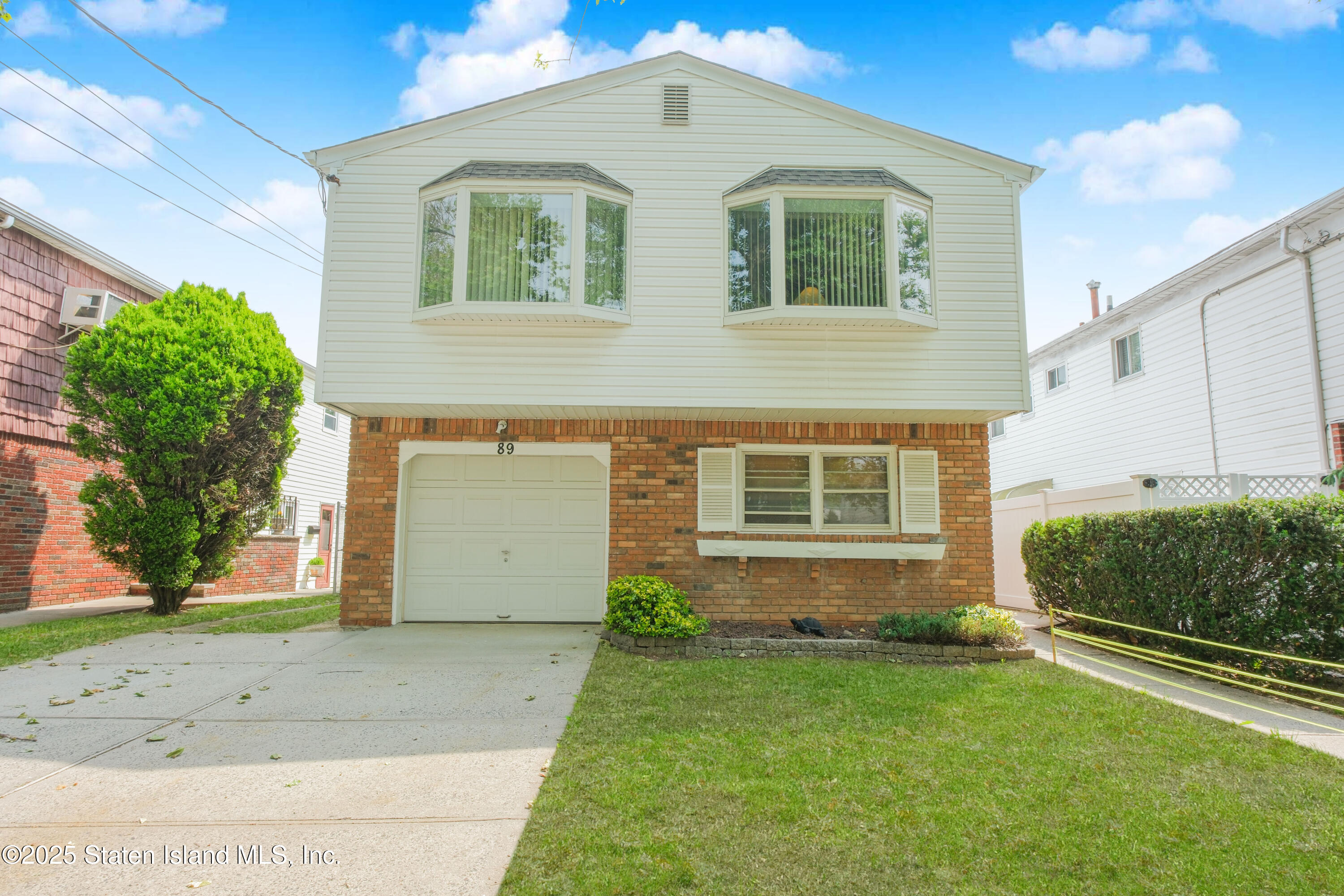 89 Brookfield Avenue Image 1