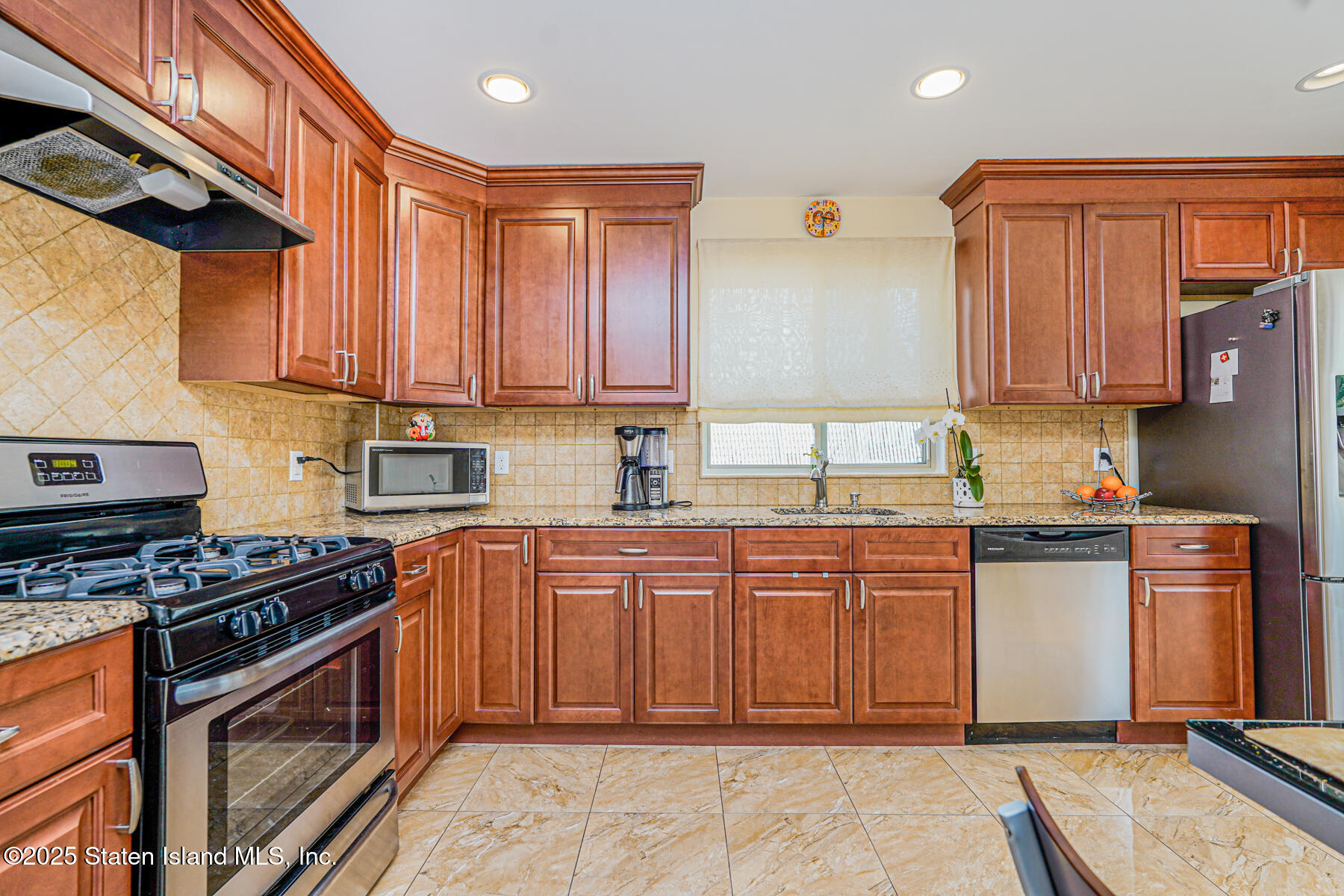 85 Graves Street, Staten Island, NY, 10314 image 8