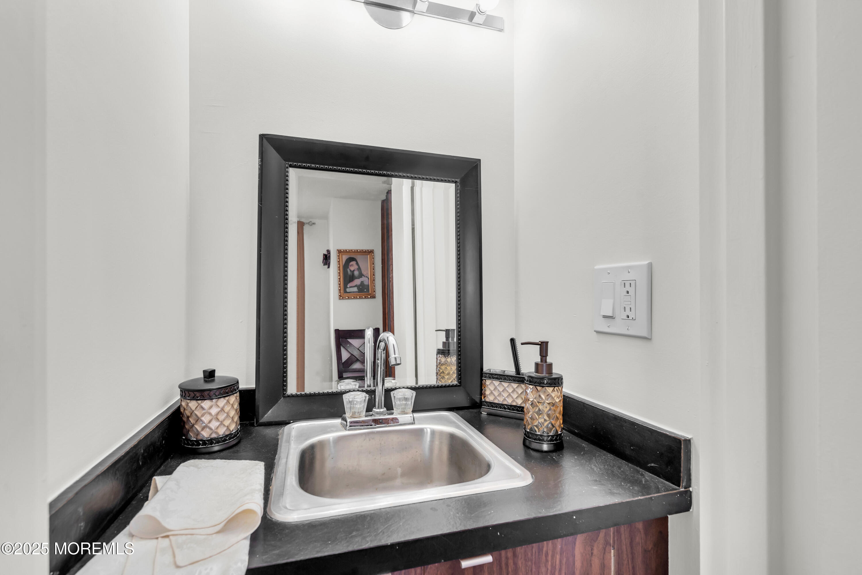 2508 Harmon Cove Tower, Secaucus, NJ, 07094 image 8