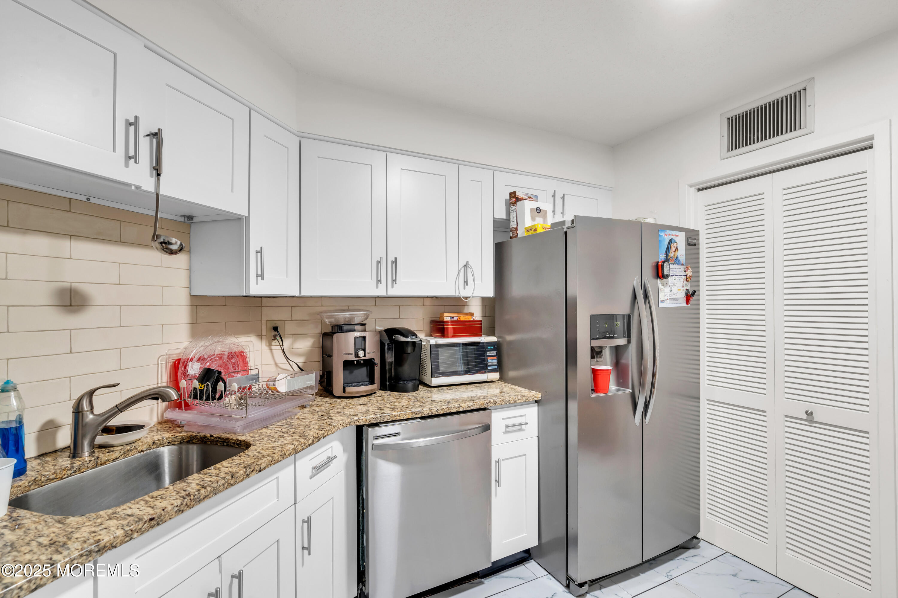2508 Harmon Cove Tower, Secaucus, NJ, 07094 image 7