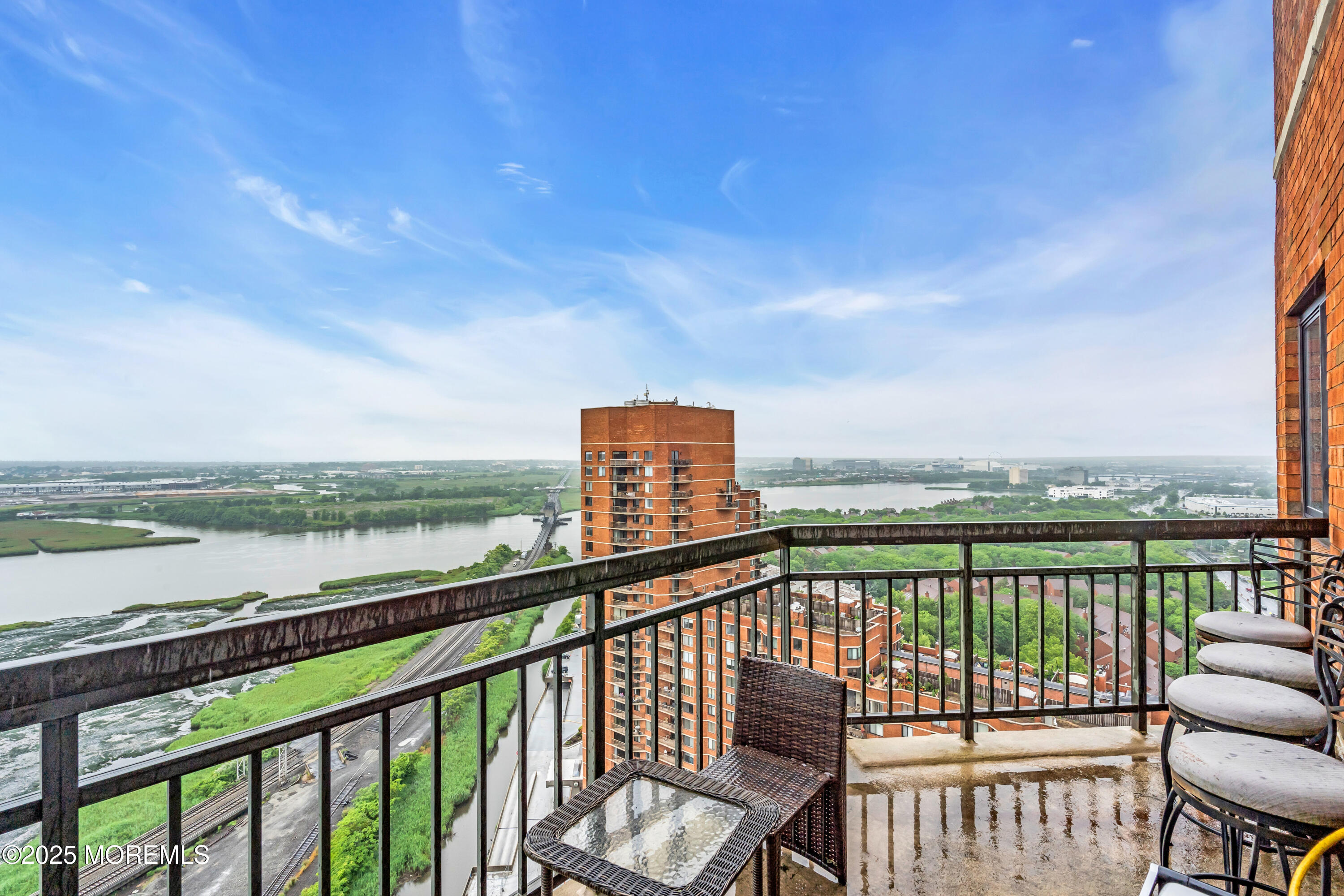 2508 Harmon Cove Tower, Secaucus, NJ, 07094 image 25