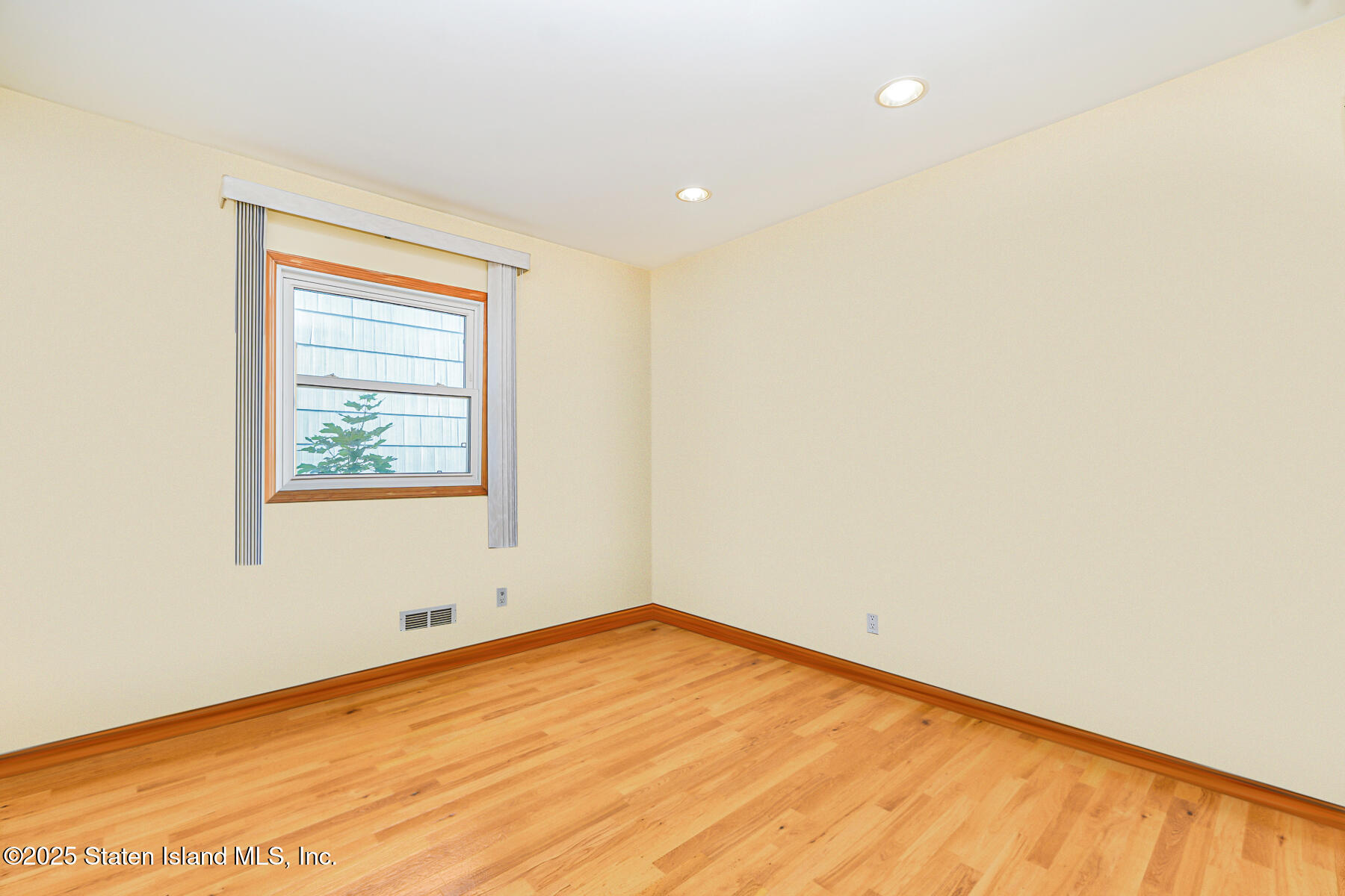 151 Abingdon Avenue Image 5