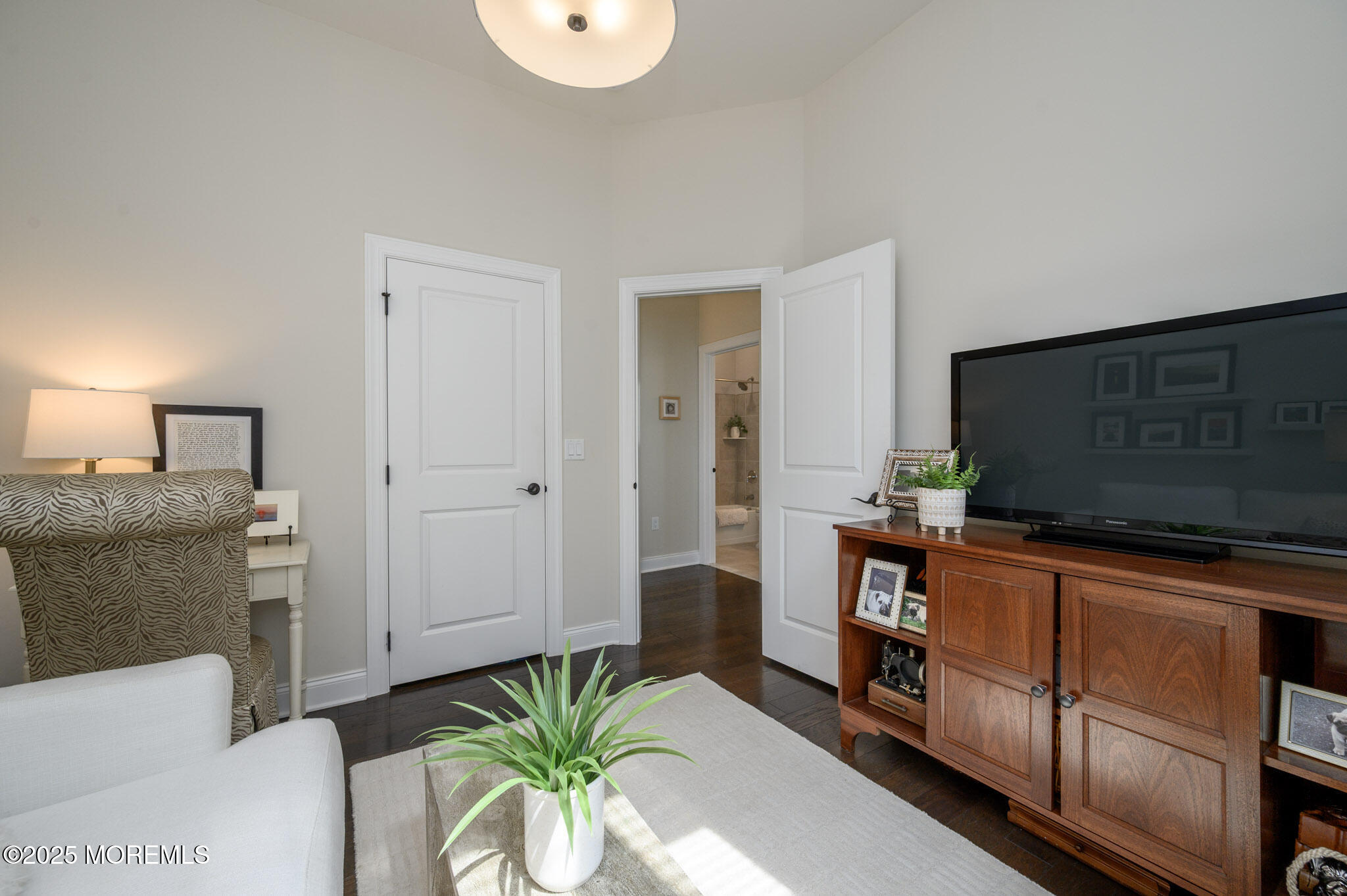 15 Woodspring Road, Farmingdale, NJ, 07727 image 17
