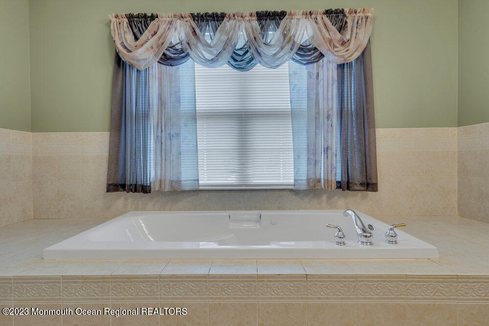 296 White Road, Jackson, NJ, 08527 image 49