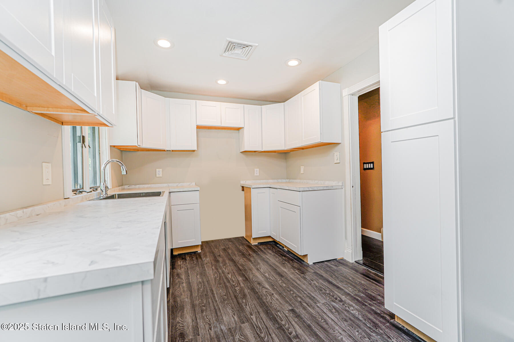 292 Woolley Avenue, Staten Island, NY, 10314 image 11