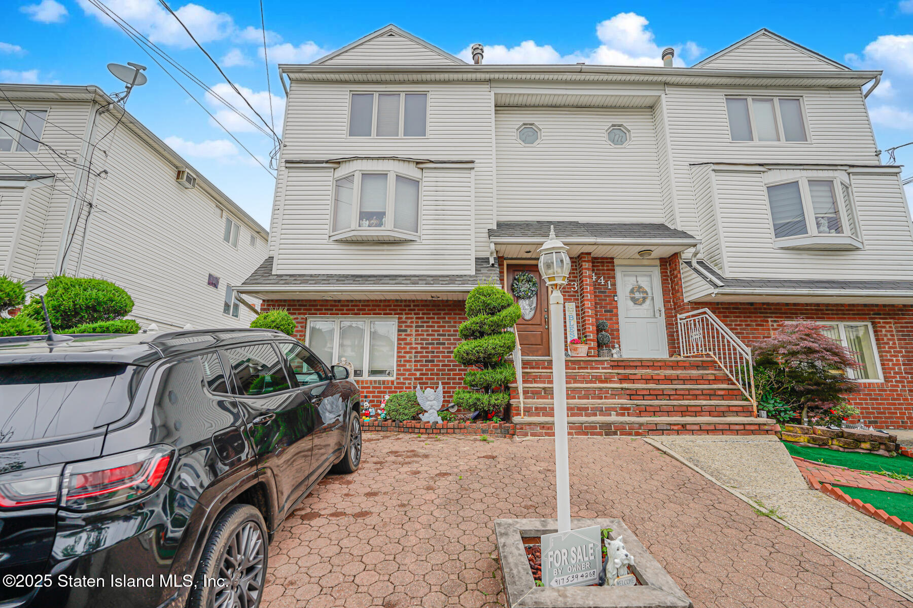 443 Ridgewood Avenue Image 2