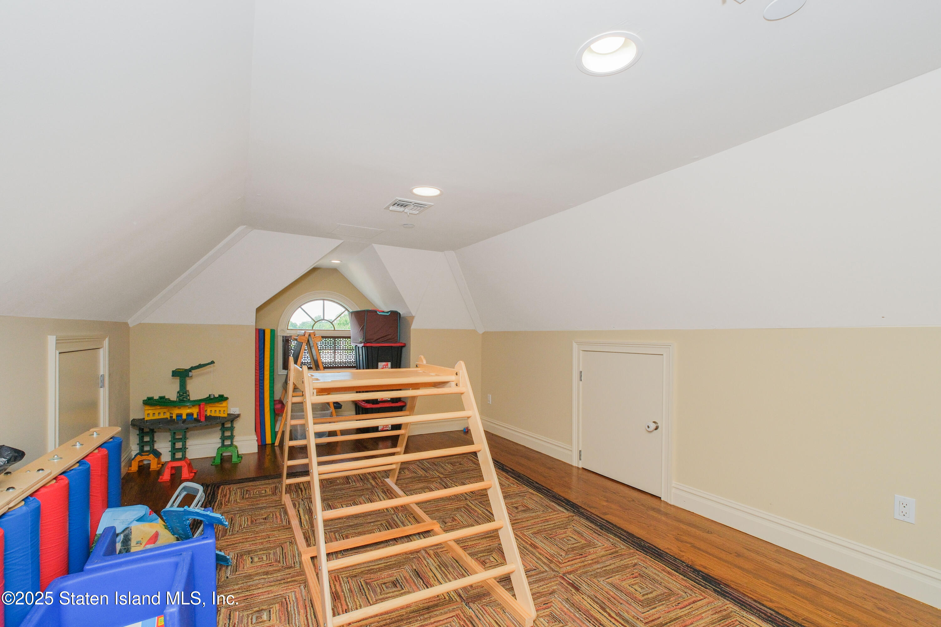 50 Pleasant Street, Staten Island, NY, 10308 image 24