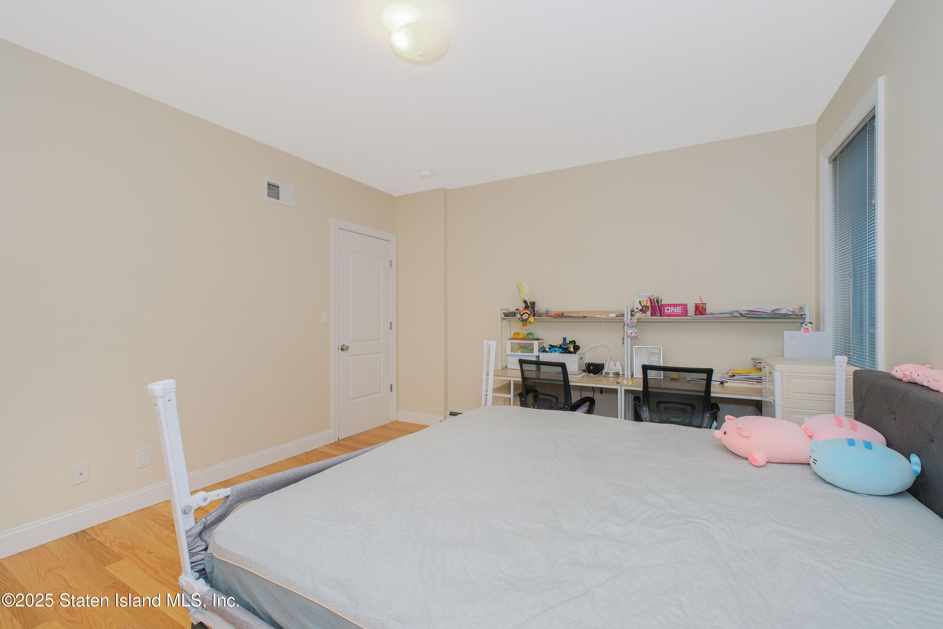 516 Powell Street, Staten Island, NY, 10312 image 22