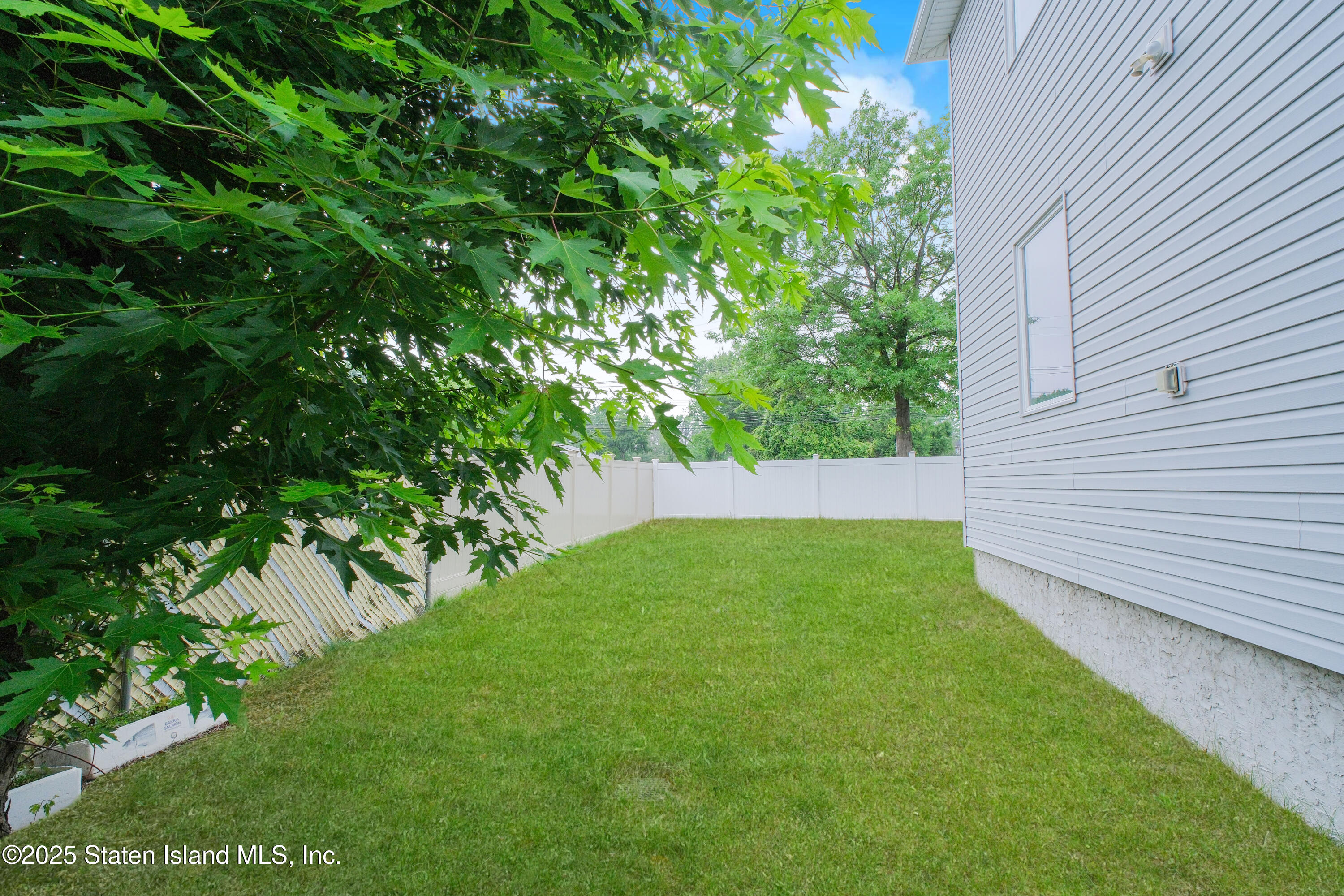 516 Powell Street, Staten Island, NY, 10312 image 38