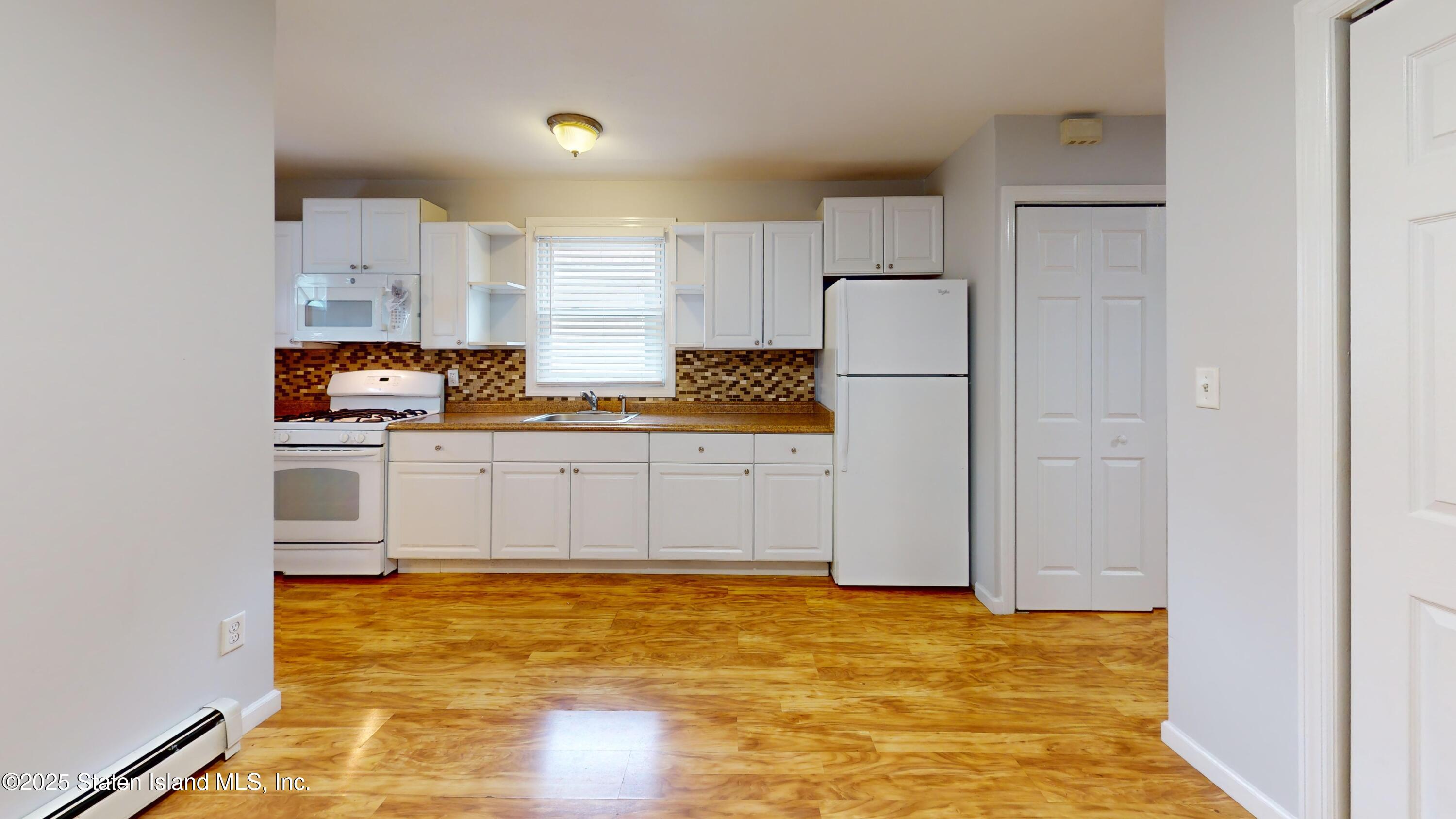 27 Center Place, Staten Island, NY, 10306 image 9