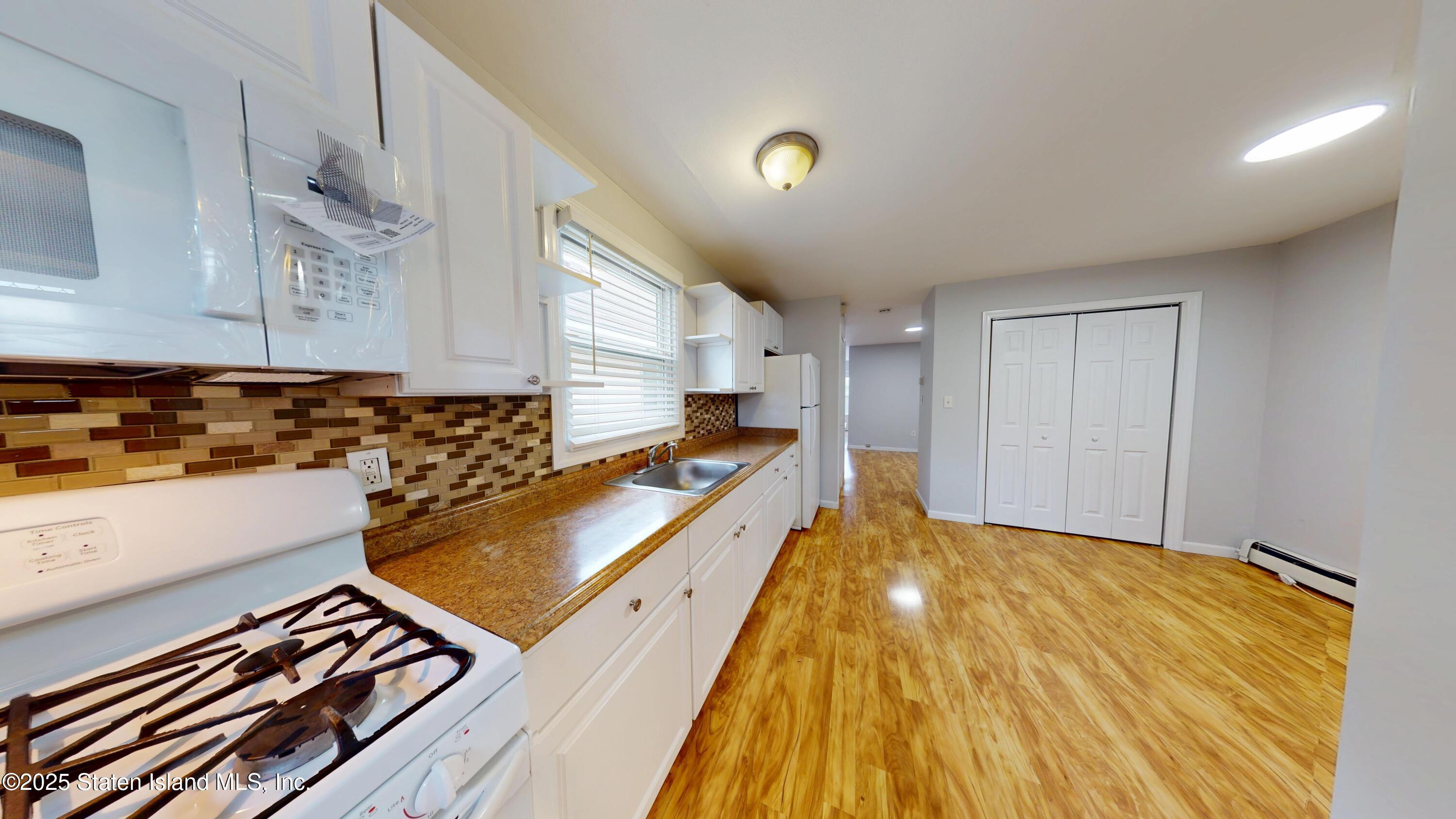 27 Center Place, Staten Island, NY, 10306 image 11