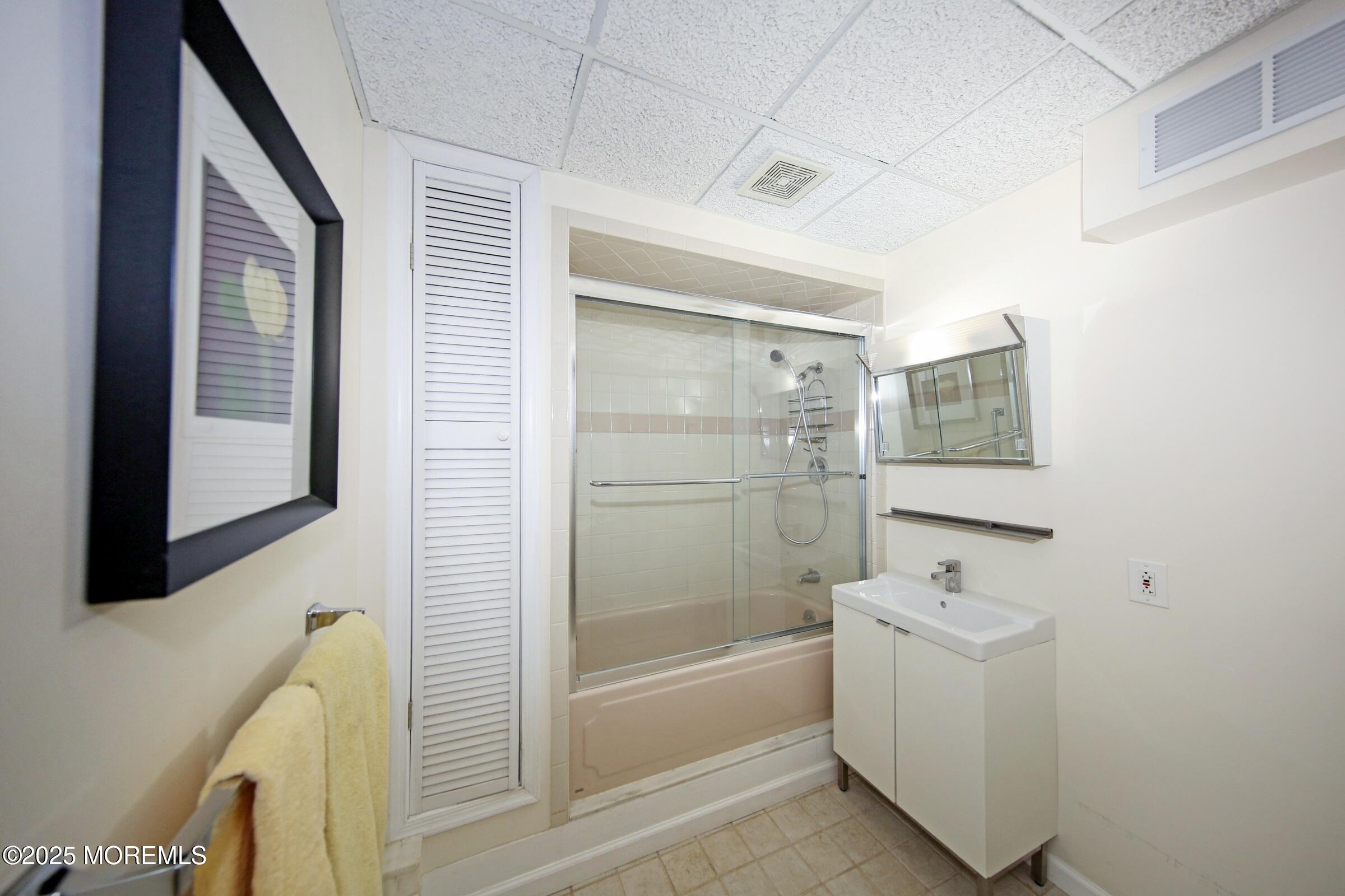 222 Red Hill Road, Middletown, NJ, 07748 image 28