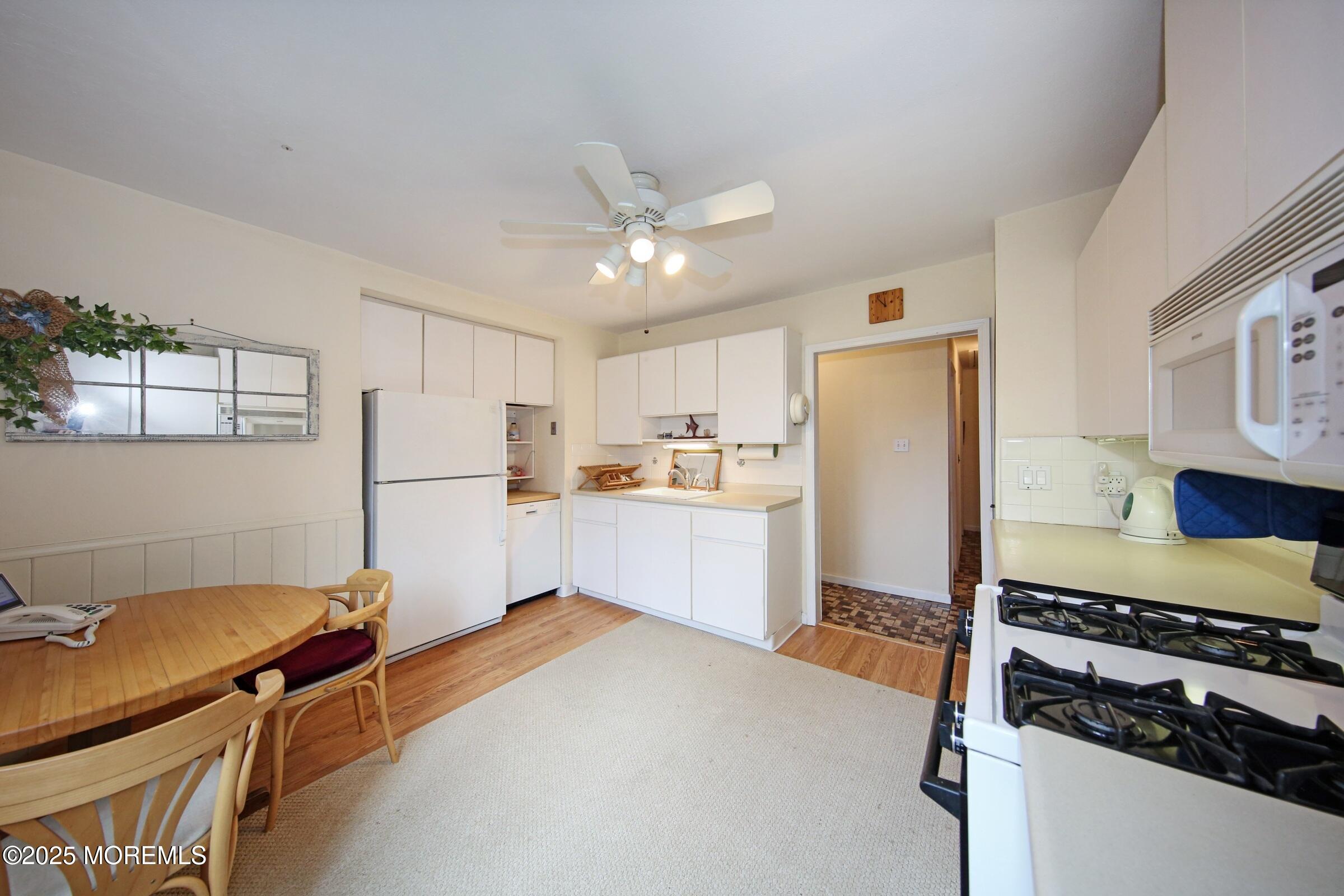 222 Red Hill Road, Middletown, NJ, 07748 image 18