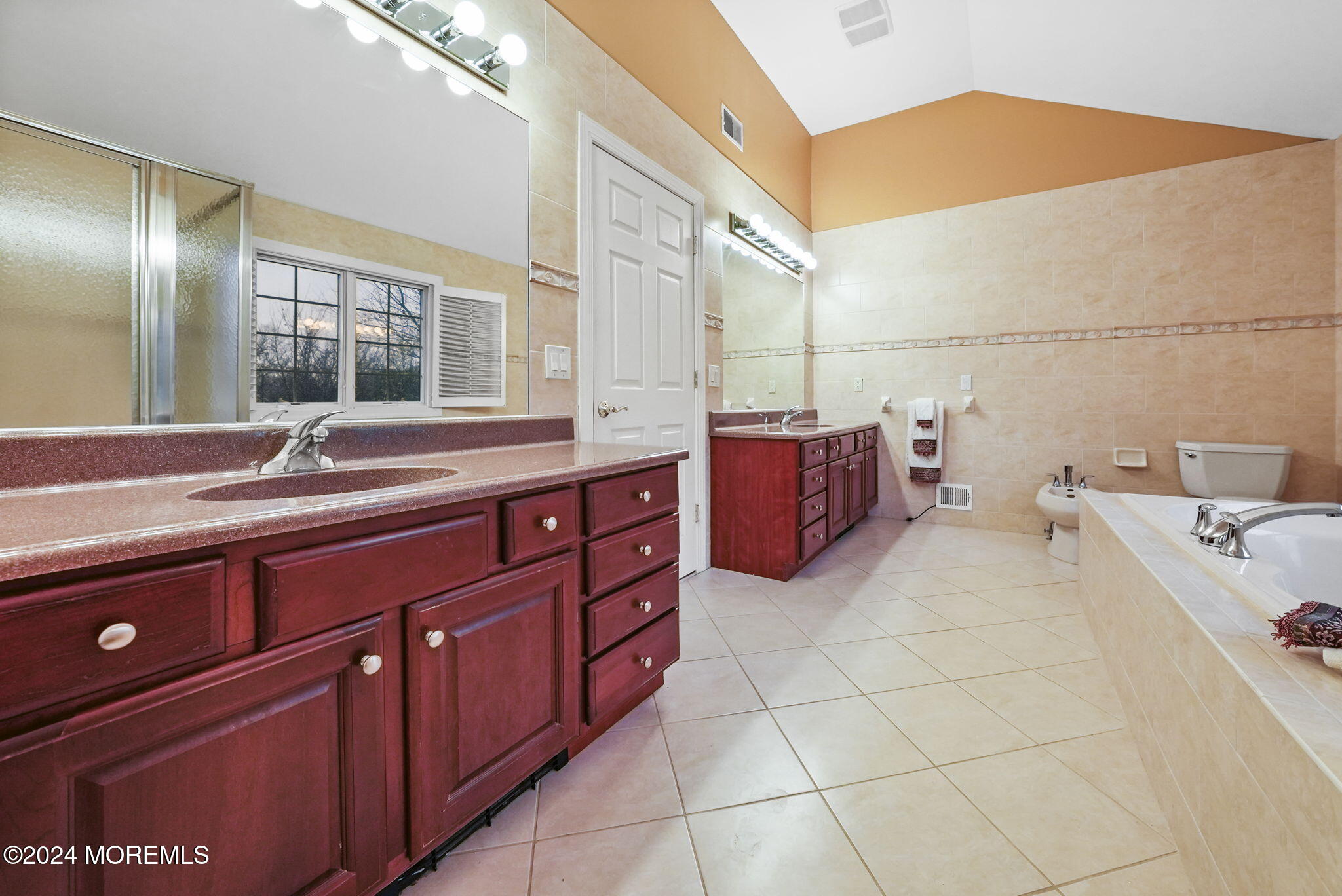 300 Grawtown Road, Jackson, NJ, 08527 image 35