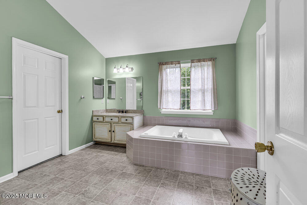 40 Gristmill Road, Howell, NJ, 07731 image 31
