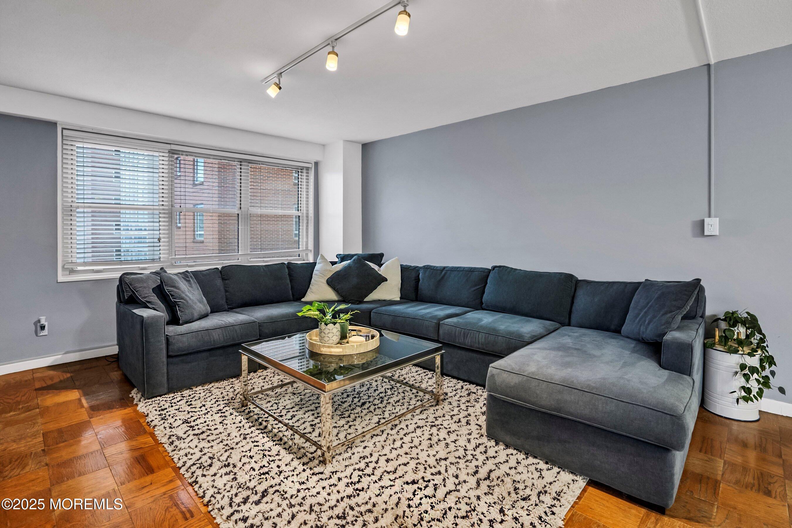 28 Riverside Avenue 1H, Red Bank, NJ, 07701 image 9
