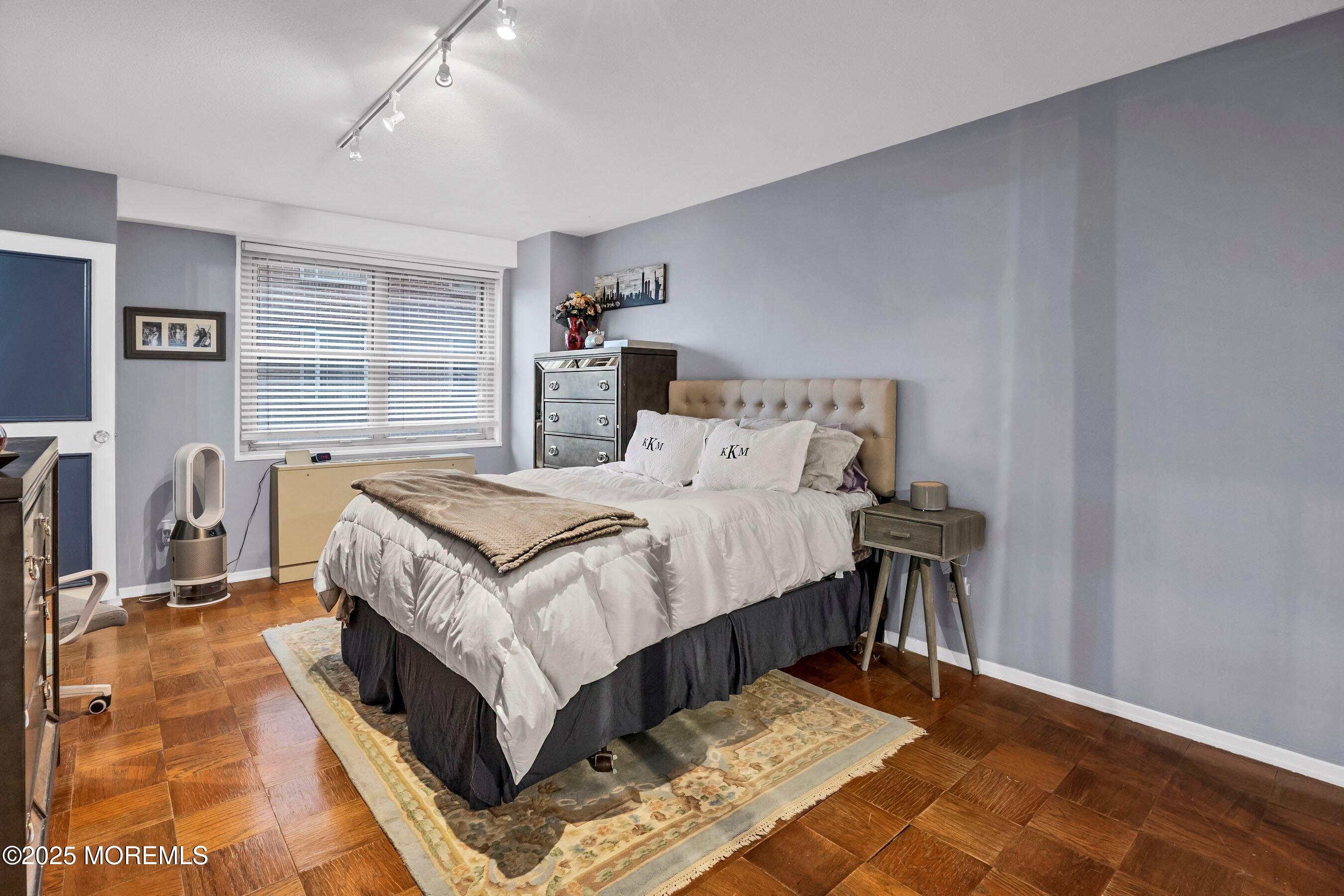 28 Riverside Avenue 1H, Red Bank, NJ, 07701 image 15