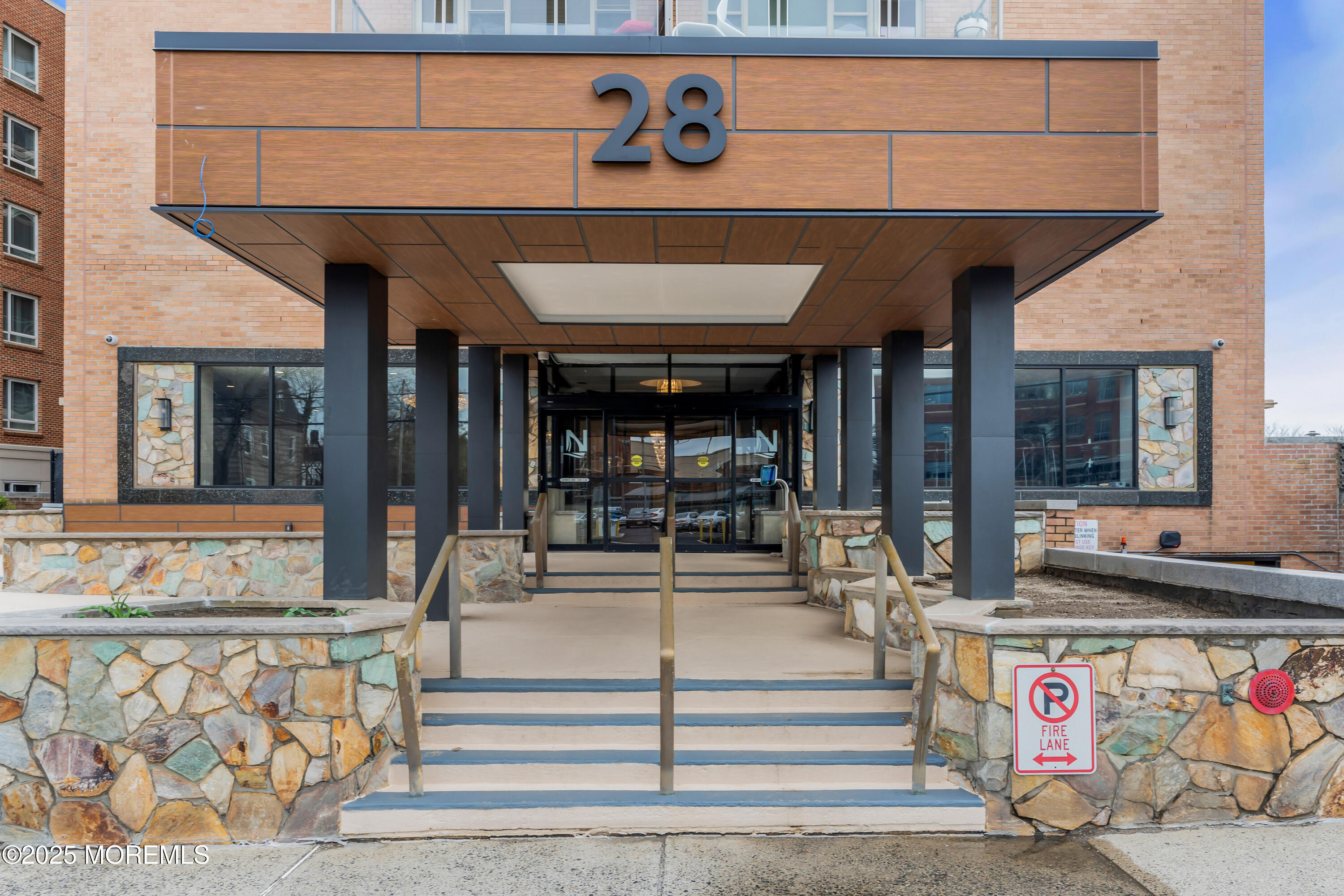 28 Riverside Avenue 1H, Red Bank, NJ, 07701 image 25