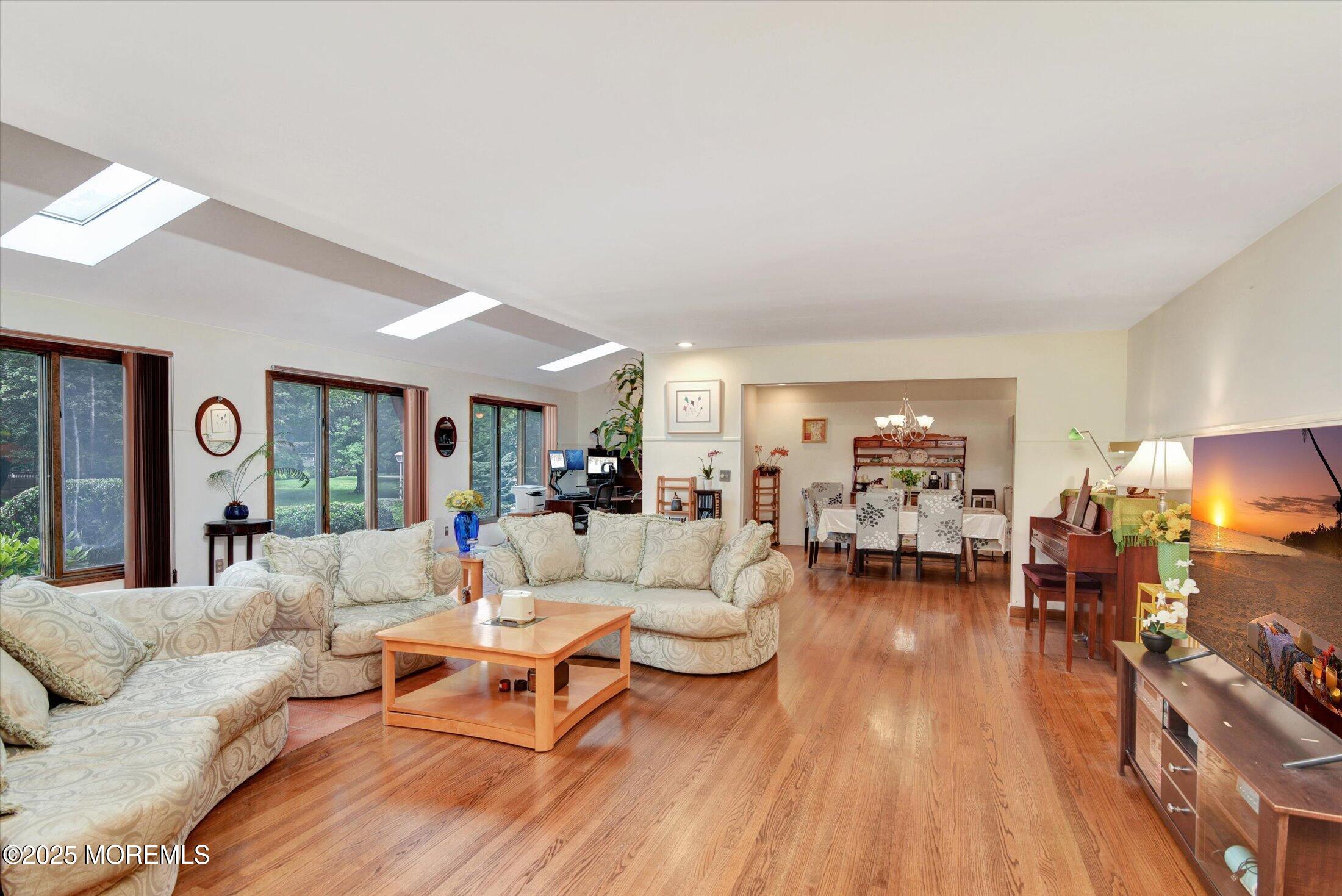 25 Deer Path, Holmdel, NJ, 07733 image 7