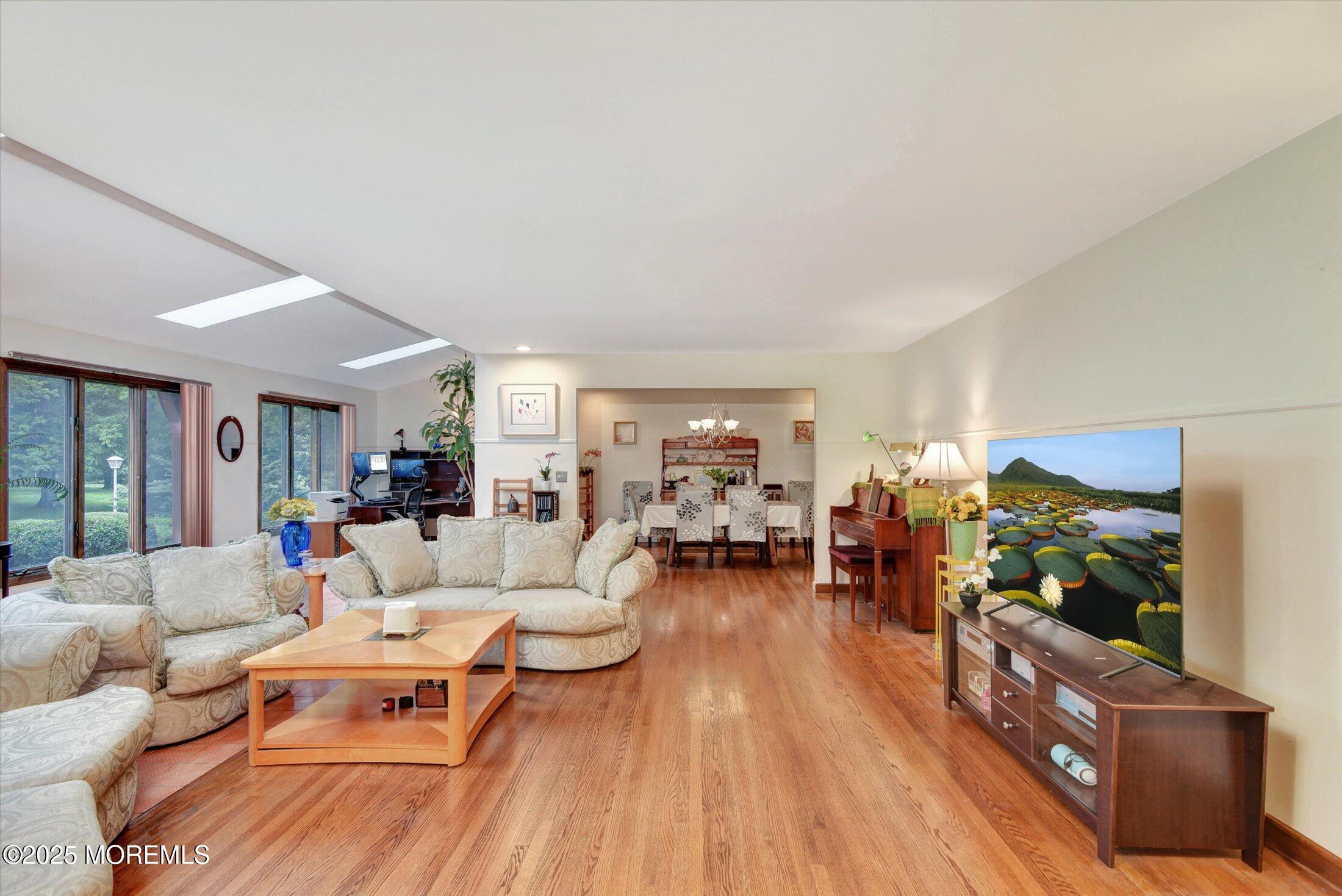 25 Deer Path, Holmdel, NJ, 07733 image 9
