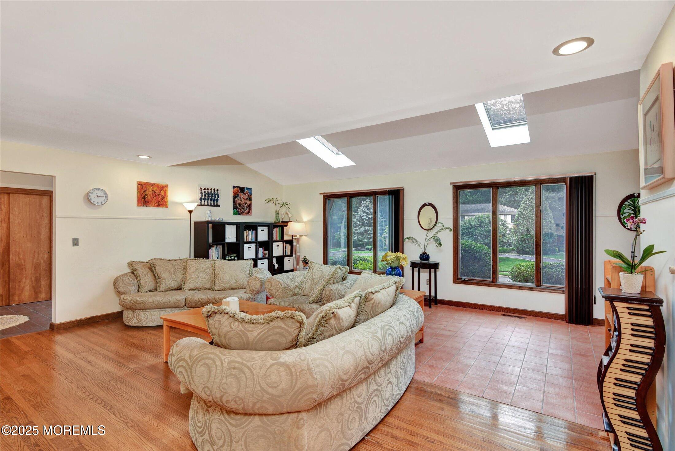 25 Deer Path, Holmdel, NJ, 07733 image 11